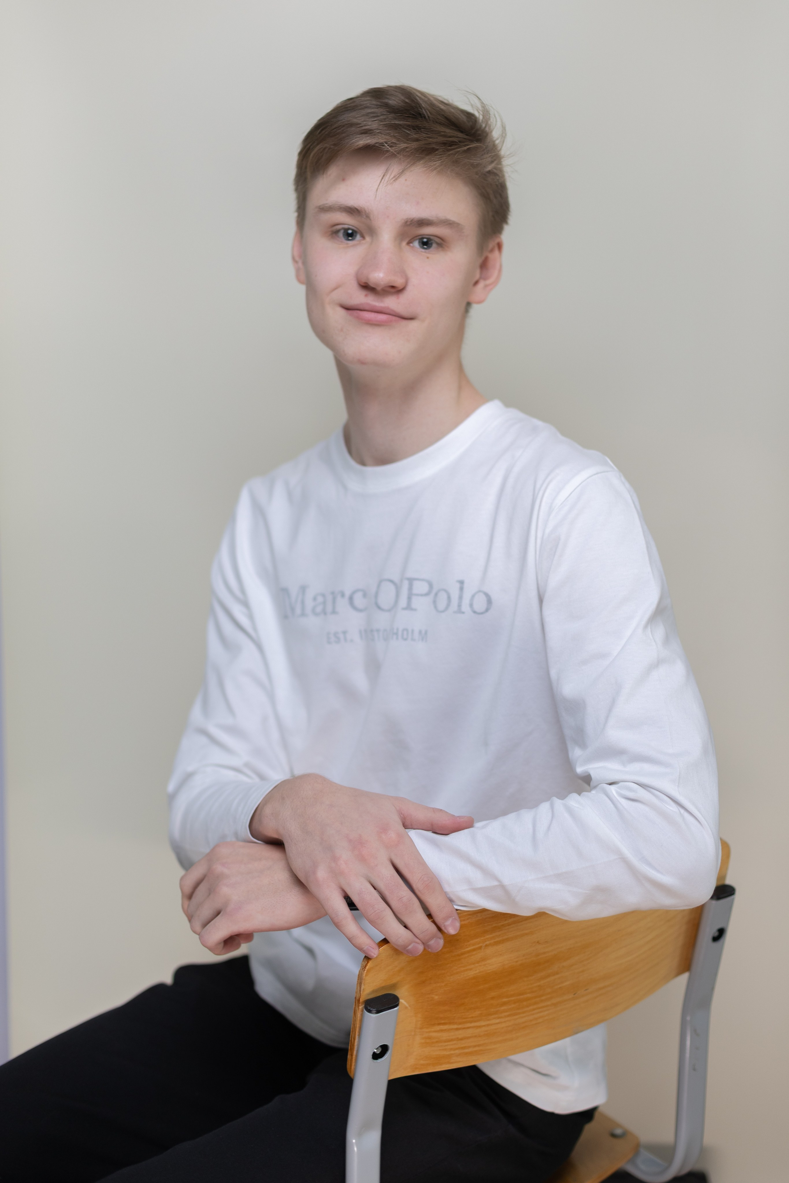 Выпускники. Фотограф для маркетплейсов Михаил Бове