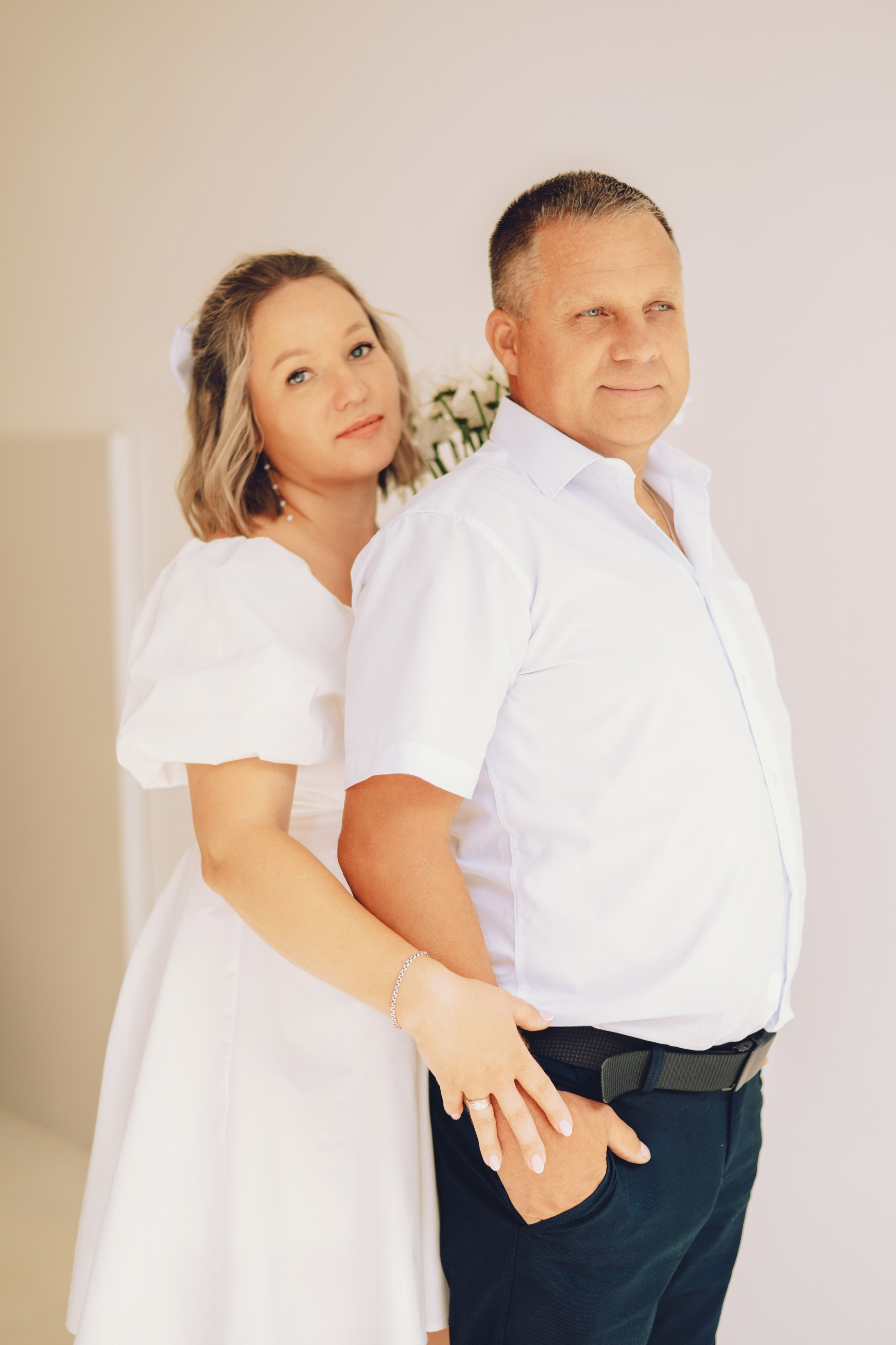 Свадебная фотосессия в студии. Фотограф в Кирове Инна Софронова