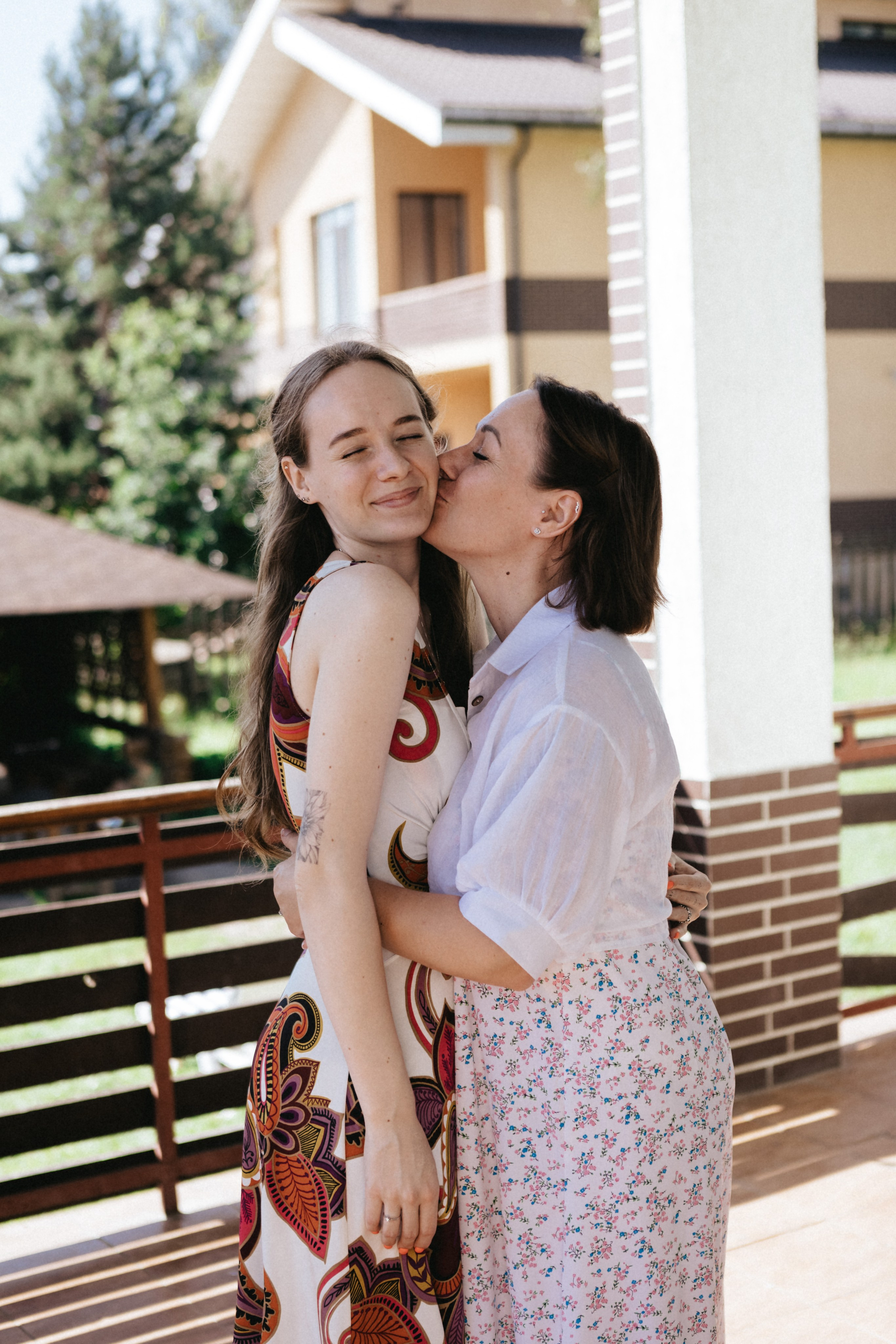 Лиза и Сережа. Роспись и тусовка в коттедже. Свадебный и портретный фотограф в Москве Анастасия Масюк