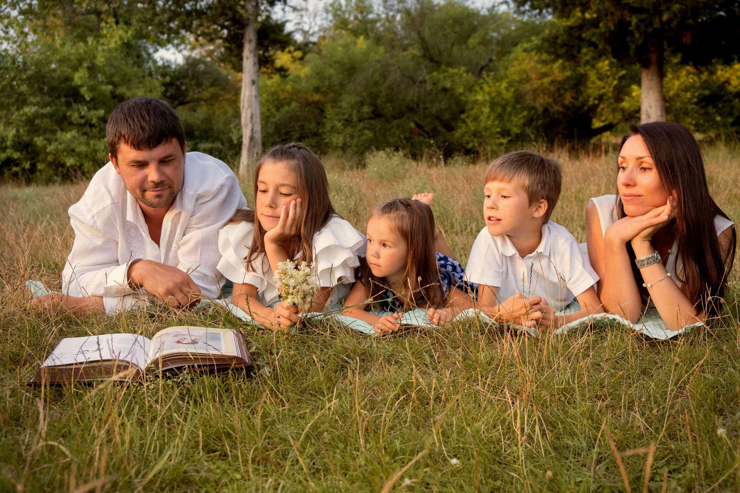 Максим с Катей с детьми, Максимова дача. Семейный и детский фотограф в г. Севастополь Екатерина Солдатова