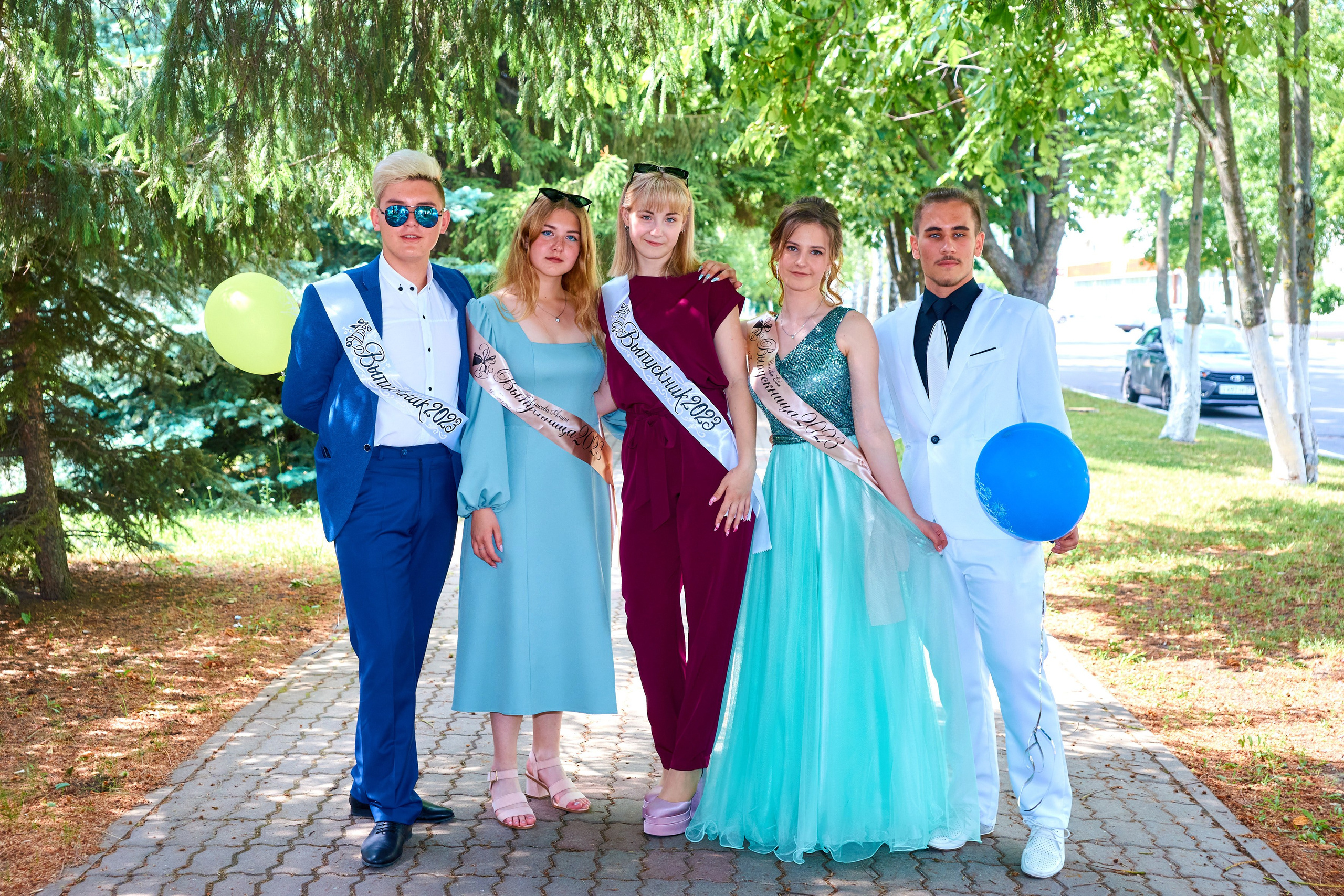 Вручение аттестатов 2023. 11 класс. Childrenfoto.ru