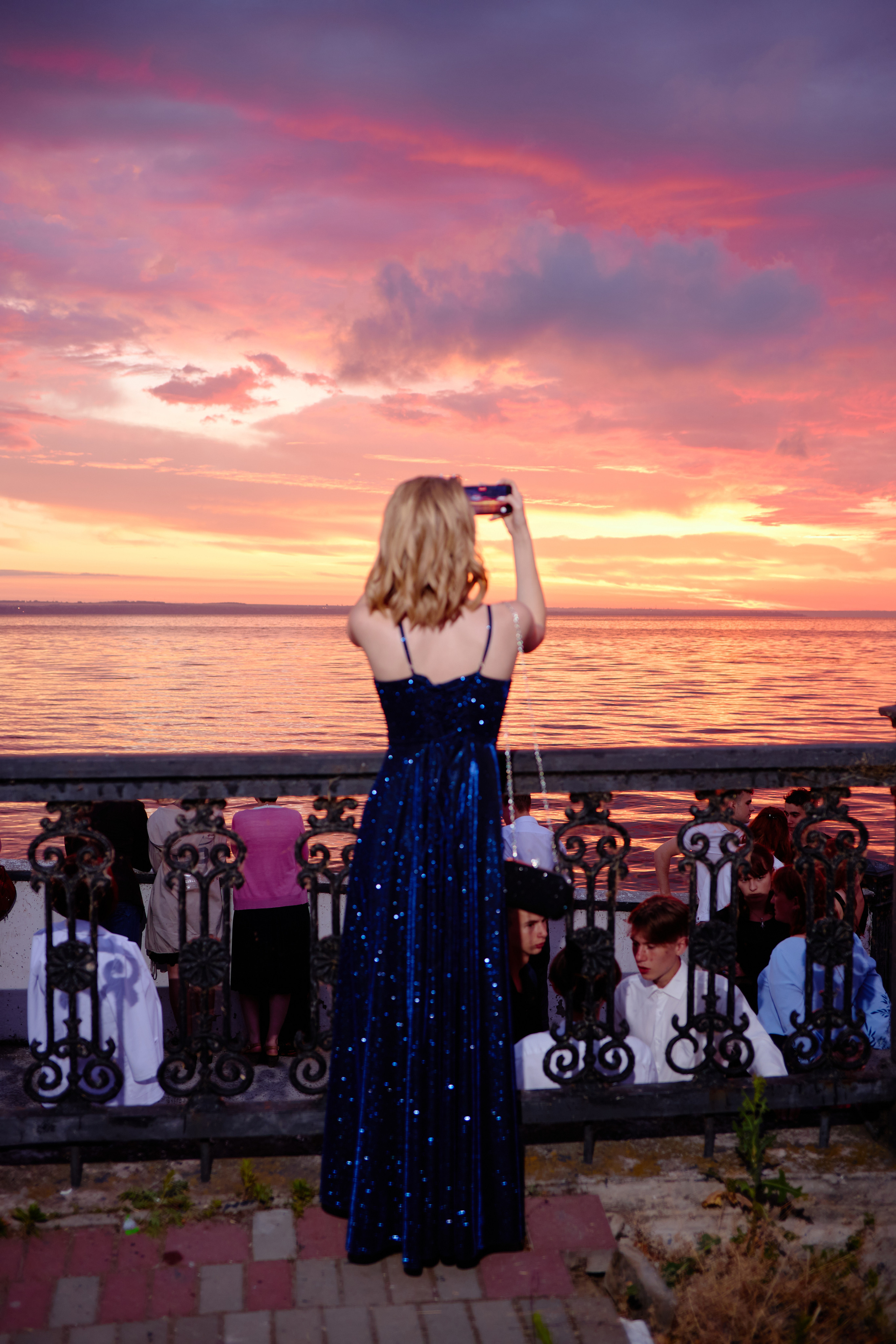 Фотограф на выпускной. Фотограф Выпускные альбомы Таганрог Сергей Коробченко