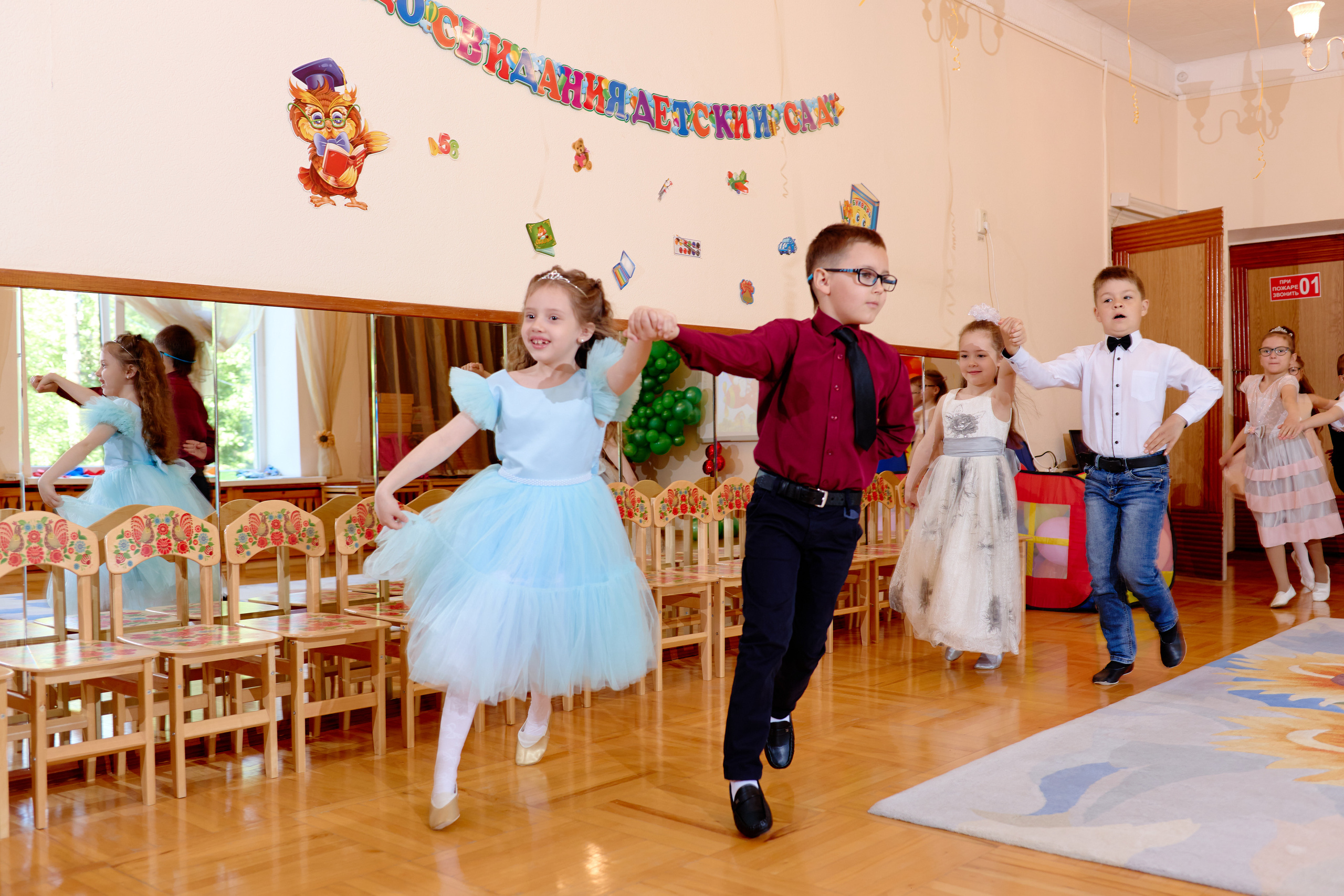 Фотограф выпускной в детском саду таганрог. Фотограф Выпускные альбомы Таганрог Сергей Коробченко