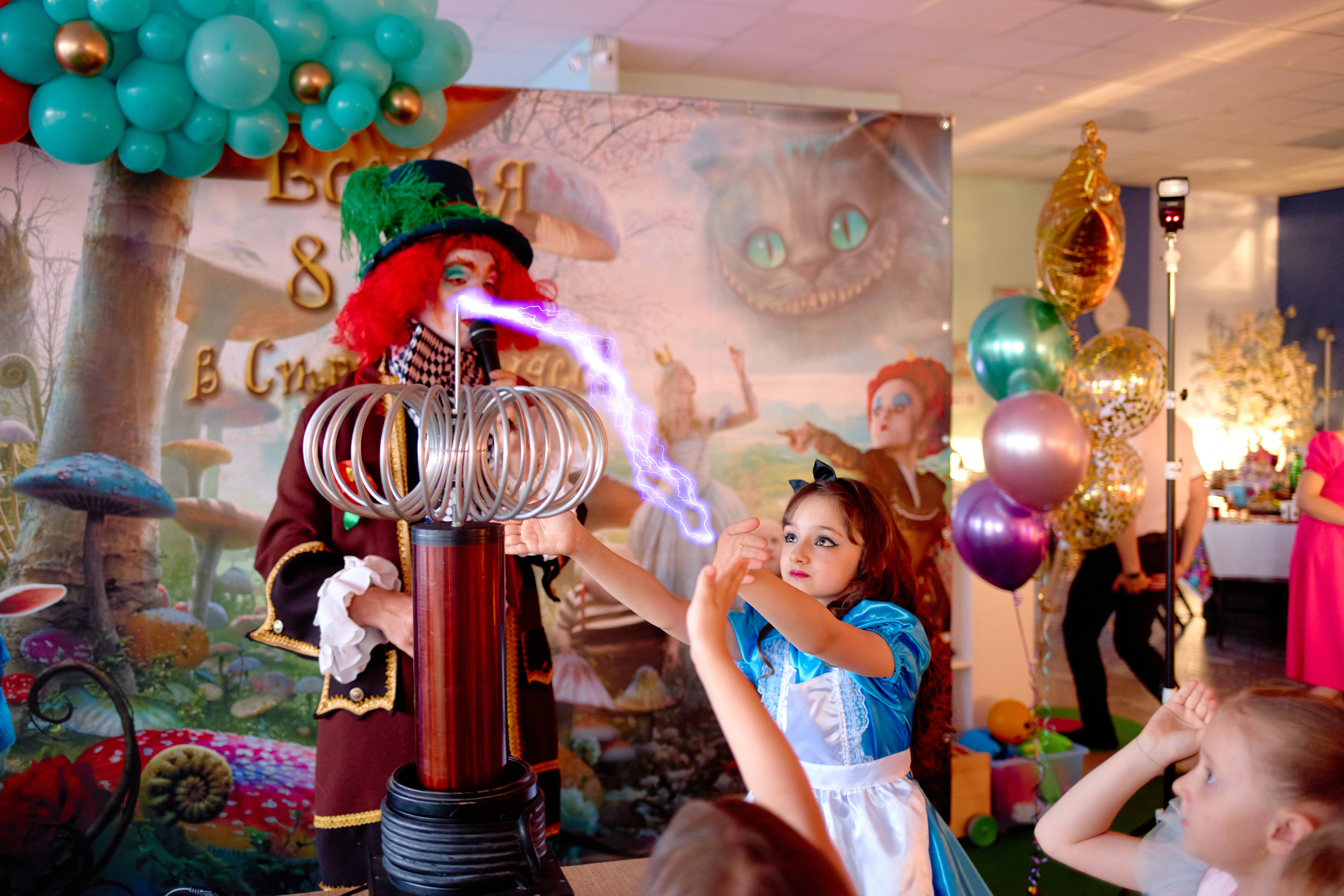 Детская репортажная сьемка. Фотограф Выпускные альбомы Таганрог Сергей Коробченко