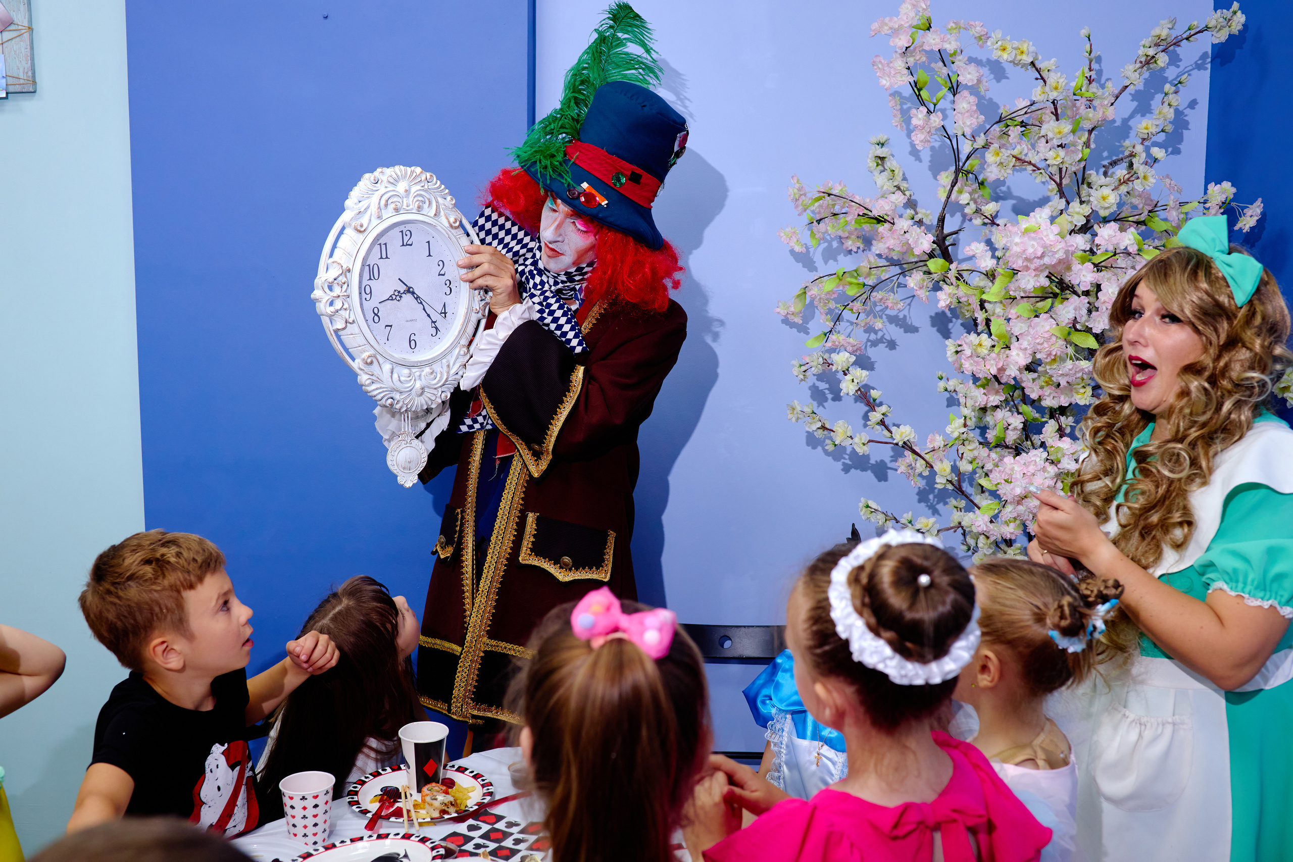 День рождения в детской комнате. Фотограф Выпускные альбомы Таганрог Сергей Коробченко