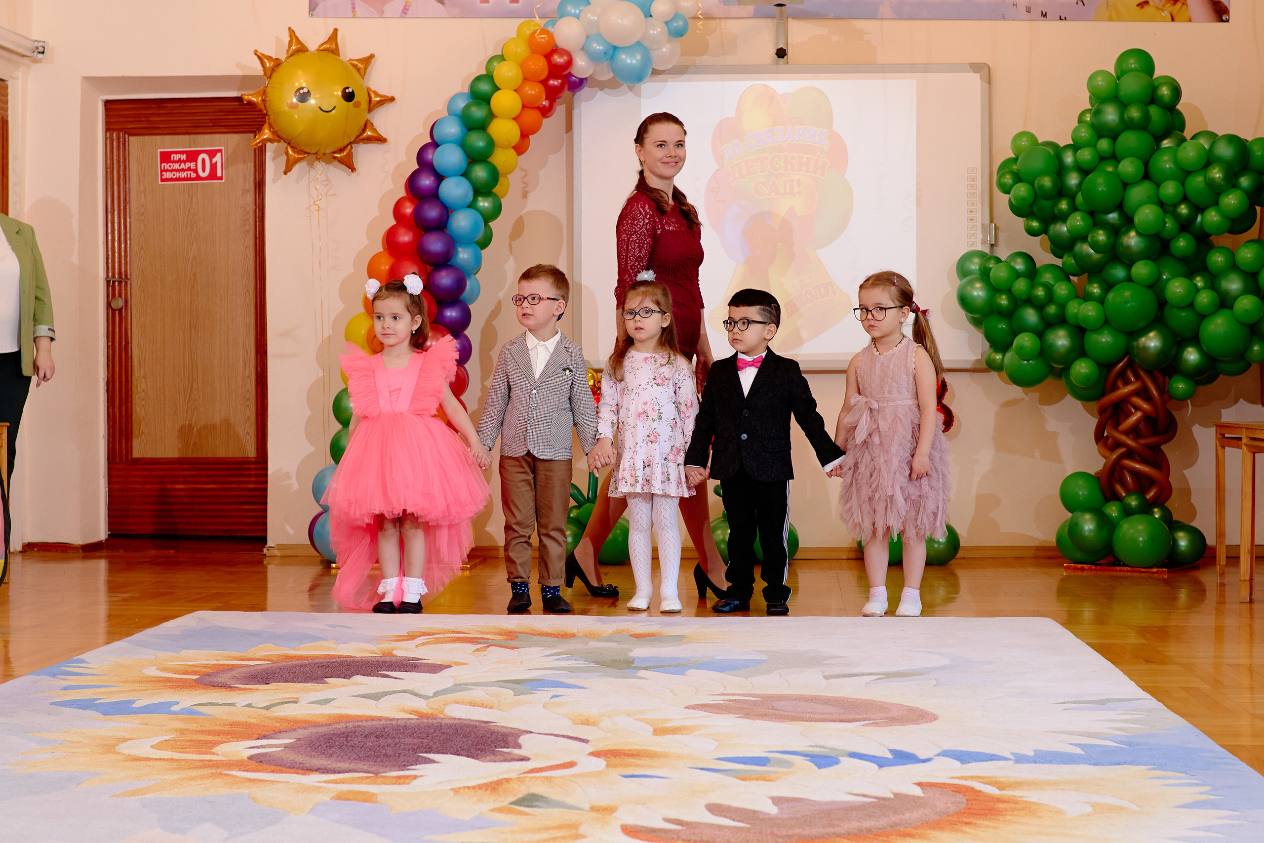 Фотограф выпускной в детском саду таганрог. Фотограф Выпускные альбомы Таганрог Сергей Коробченко