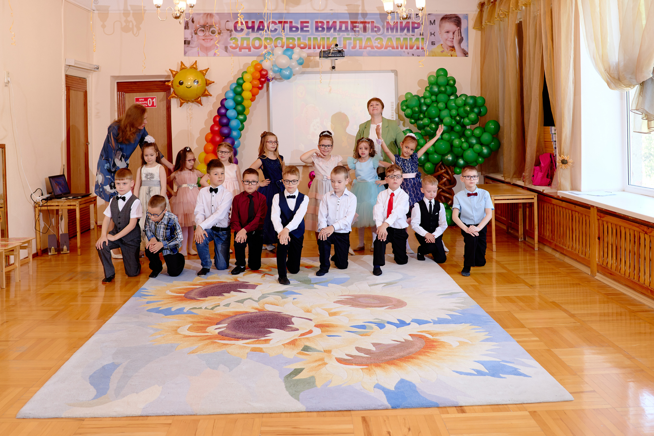 Фотограф выпускной в детском саду таганрог. Фотограф Выпускные альбомы Таганрог Сергей Коробченко