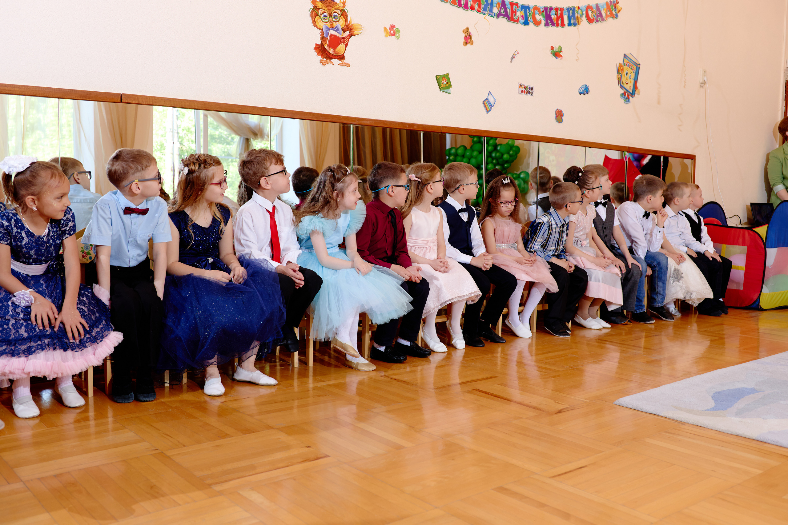 Фотограф выпускной в детском саду таганрог. Фотограф Выпускные альбомы Таганрог Сергей Коробченко