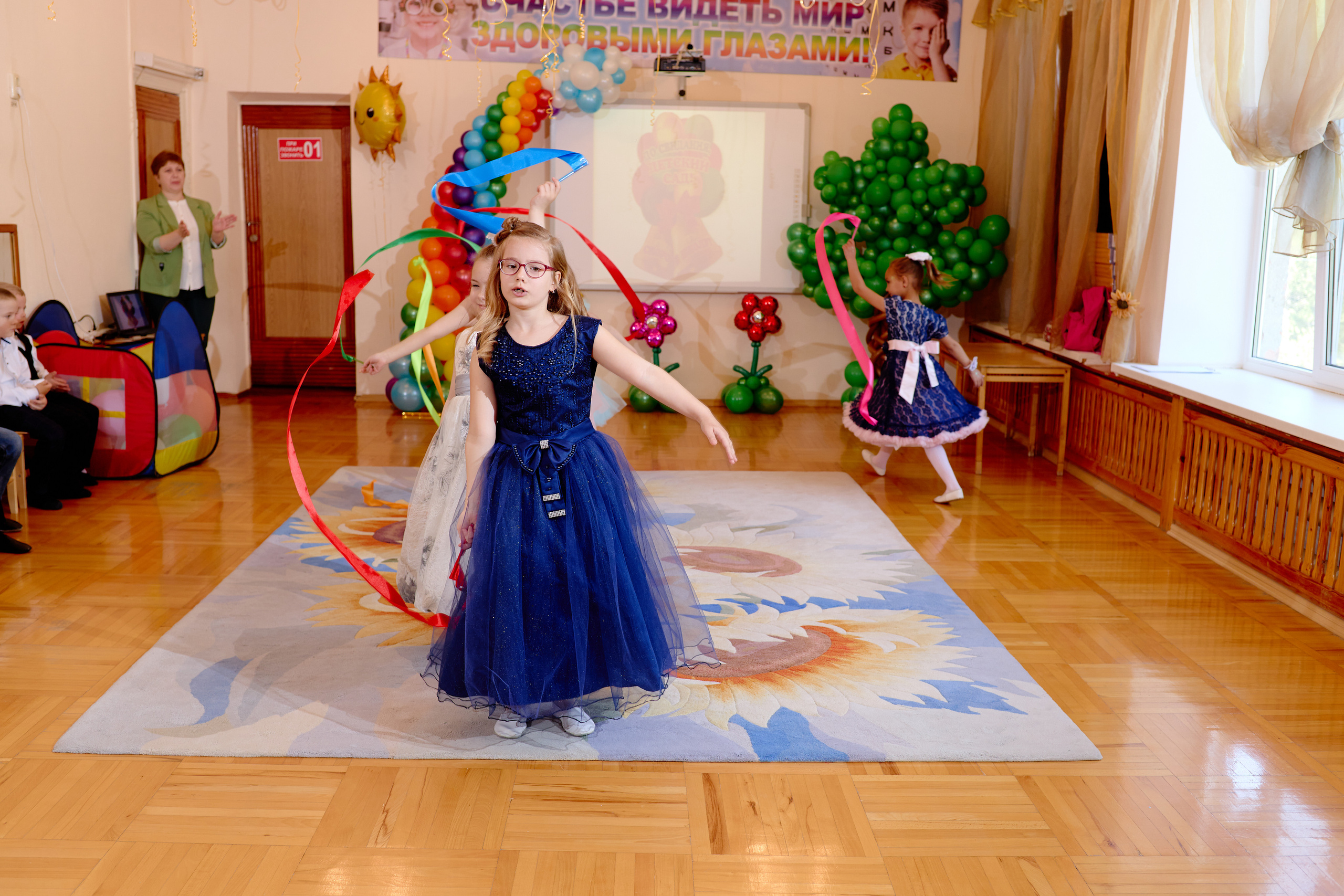 Фотограф выпускной в детском саду таганрог. Фотограф Выпускные альбомы Таганрог Сергей Коробченко