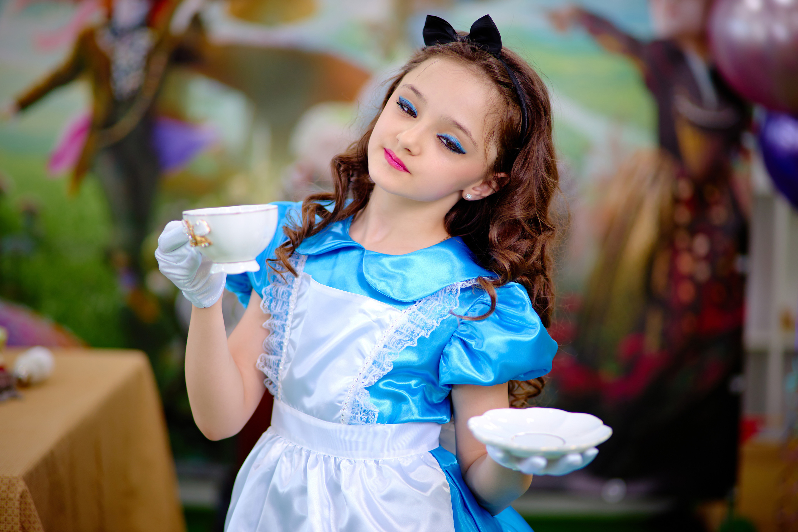 День рождения в детской комнате. Фотограф Выпускные альбомы Таганрог Сергей Коробченко