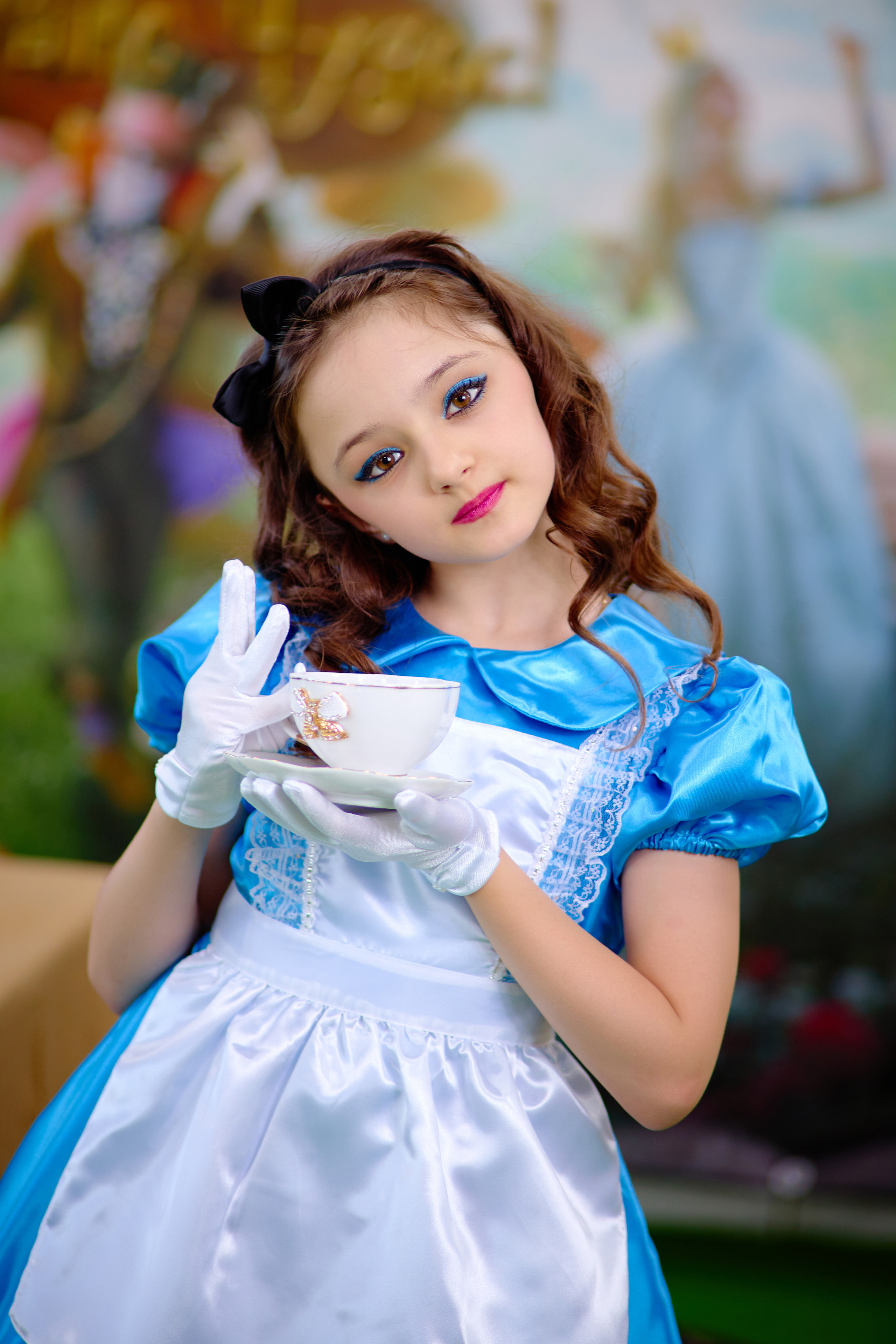 День рождения в детской комнате. Фотограф Выпускные альбомы Таганрог Сергей Коробченко