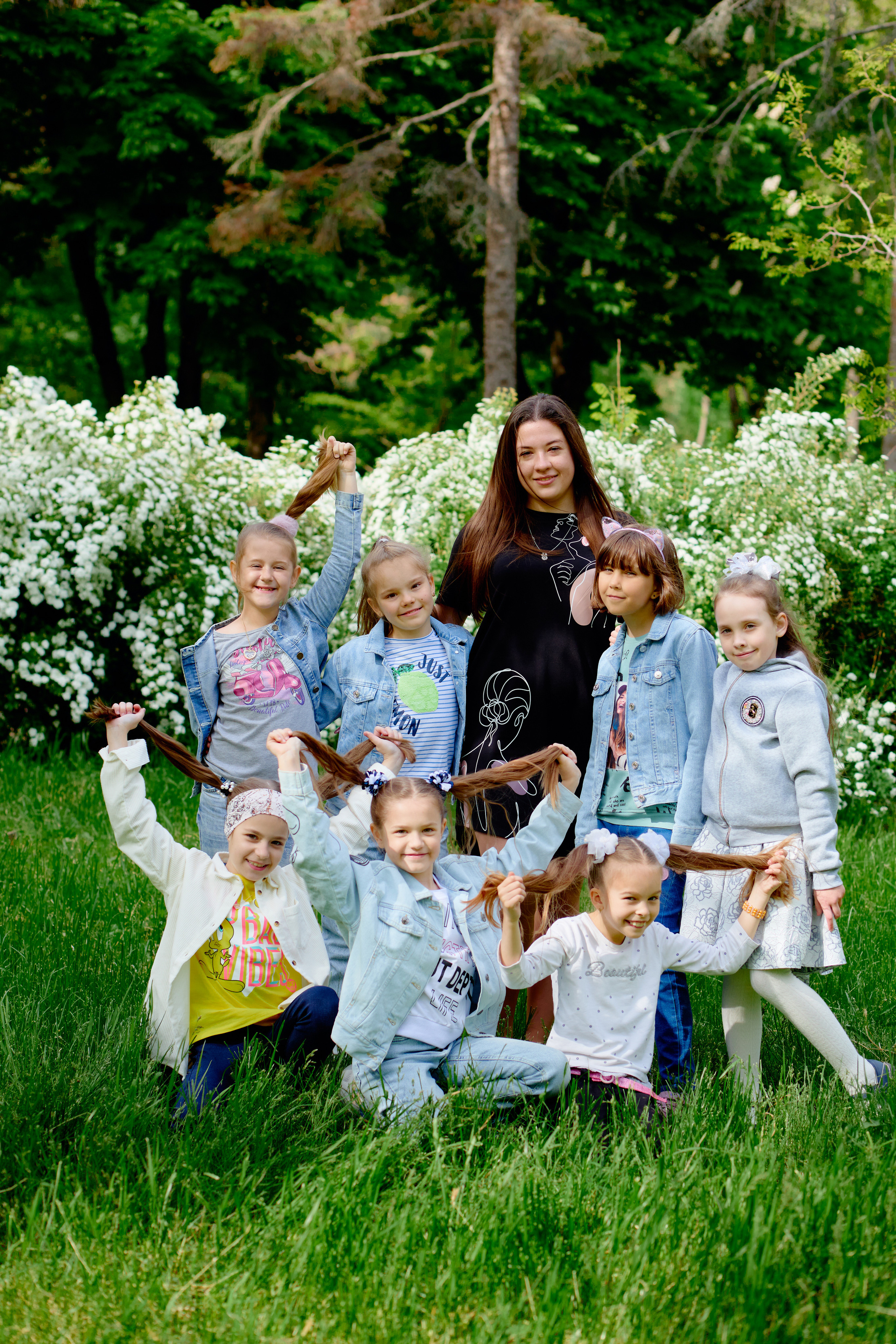 Сьемка на выпускнык альбомы на улице таганрог. Фотограф Выпускные альбомы Таганрог Сергей Коробченко