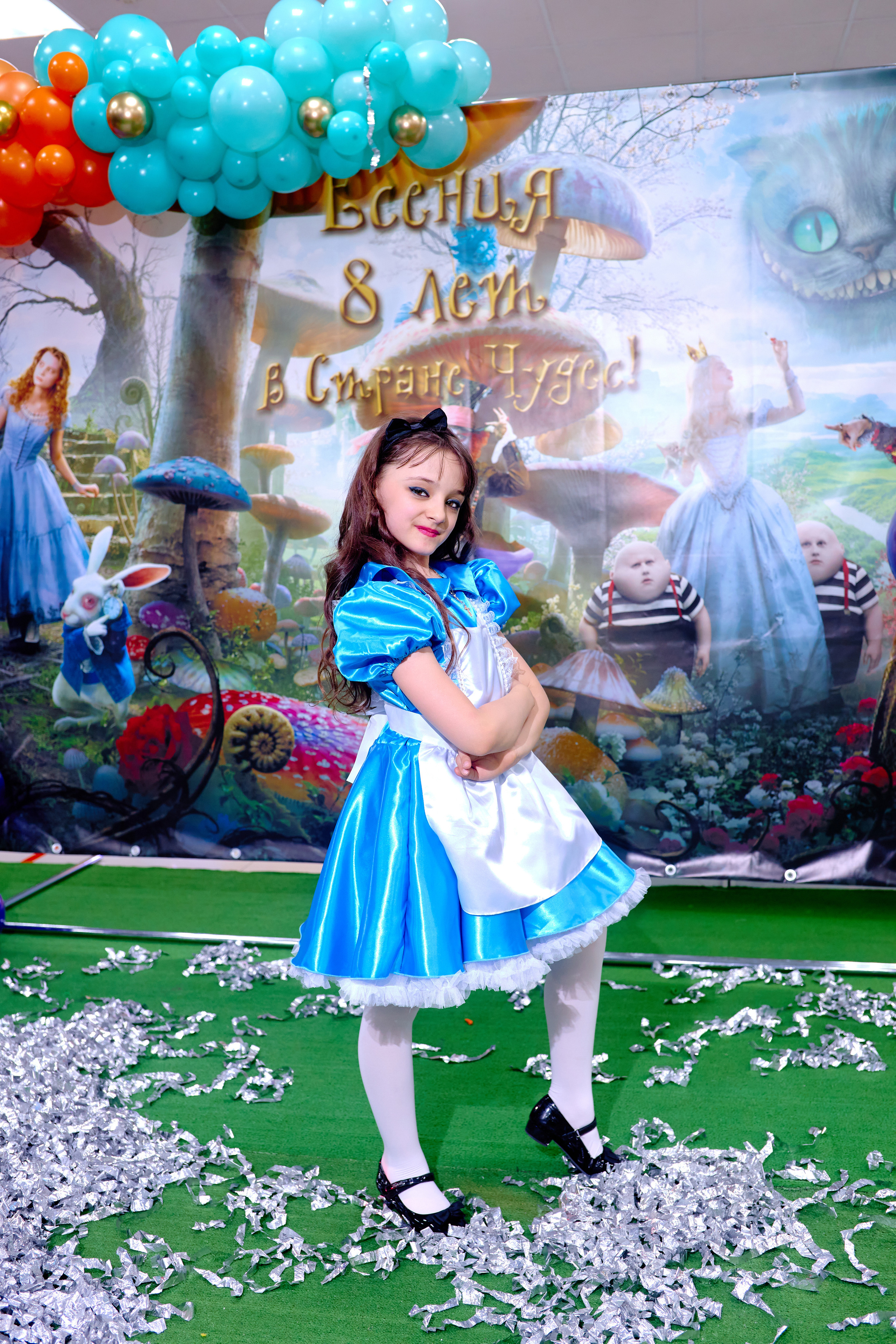 День рождения в детской комнате. Фотограф Выпускные альбомы Таганрог Сергей Коробченко