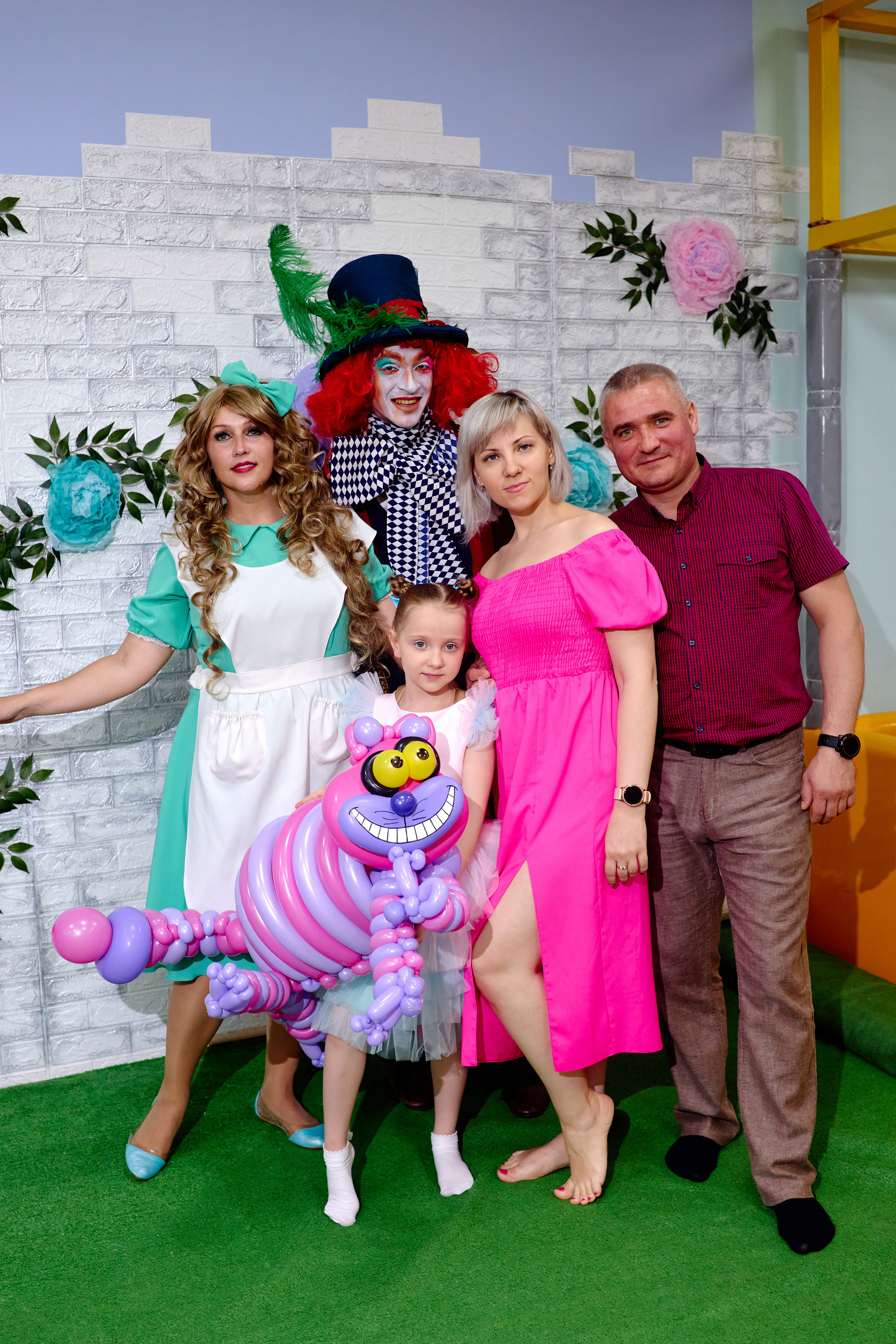 День рождения в детской комнате. Фотограф Выпускные альбомы Таганрог Сергей Коробченко