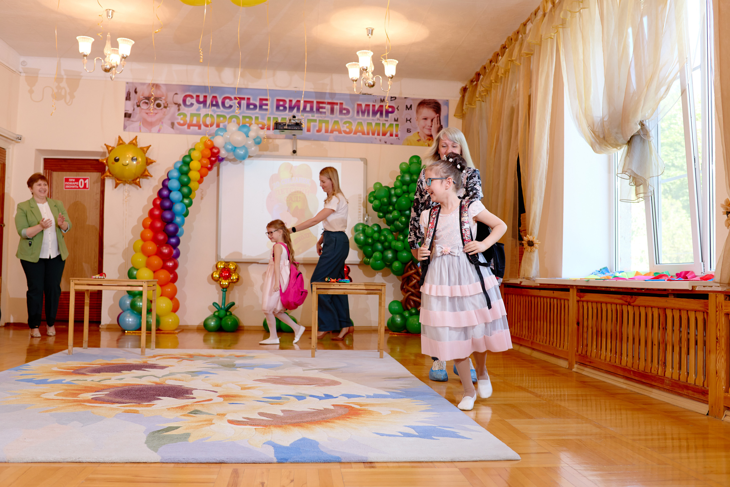 Фотограф выпускной в детском саду таганрог. Фотограф Выпускные альбомы Таганрог Сергей Коробченко