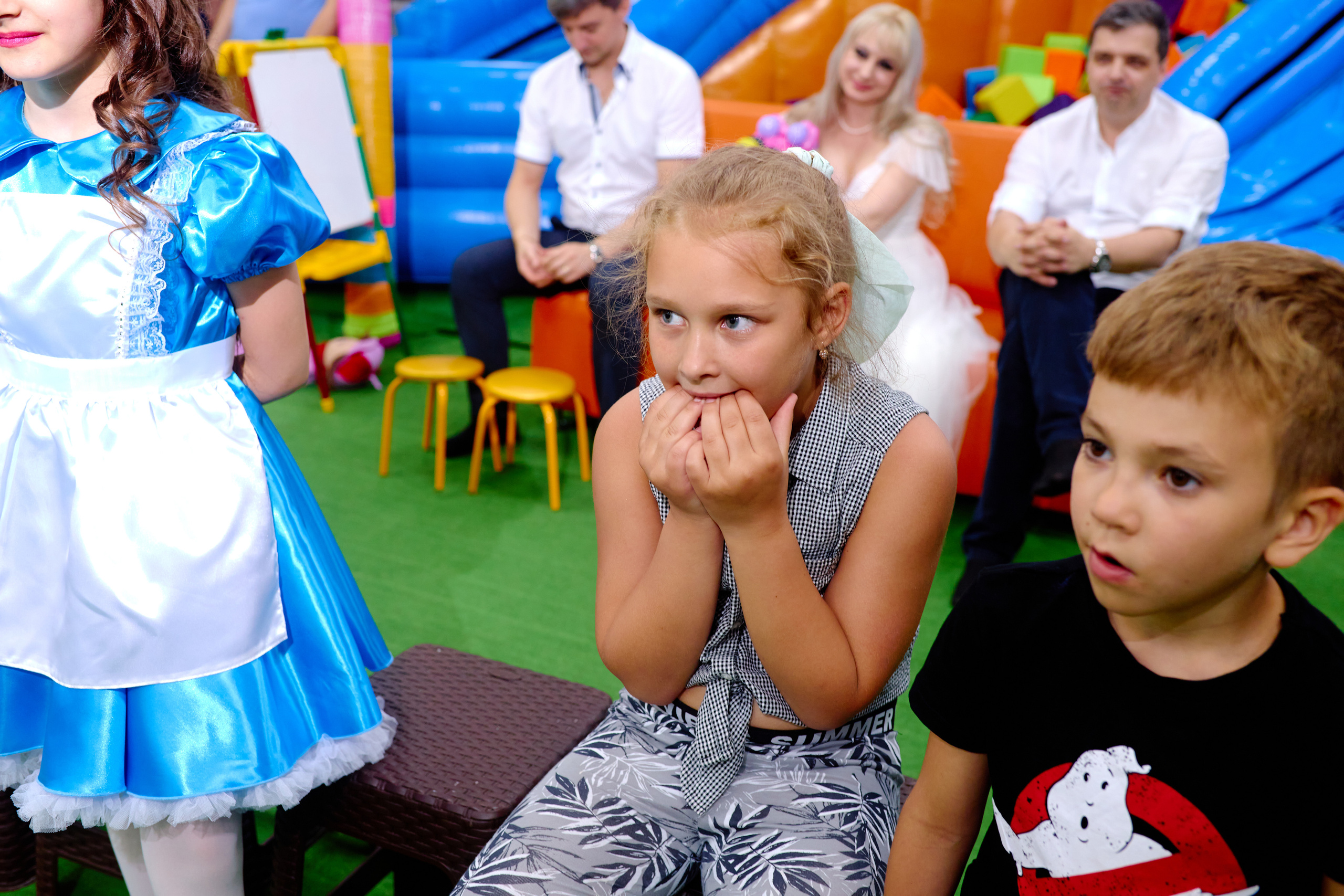 Детская репортажная сьемка. Фотограф Выпускные альбомы Таганрог Сергей Коробченко