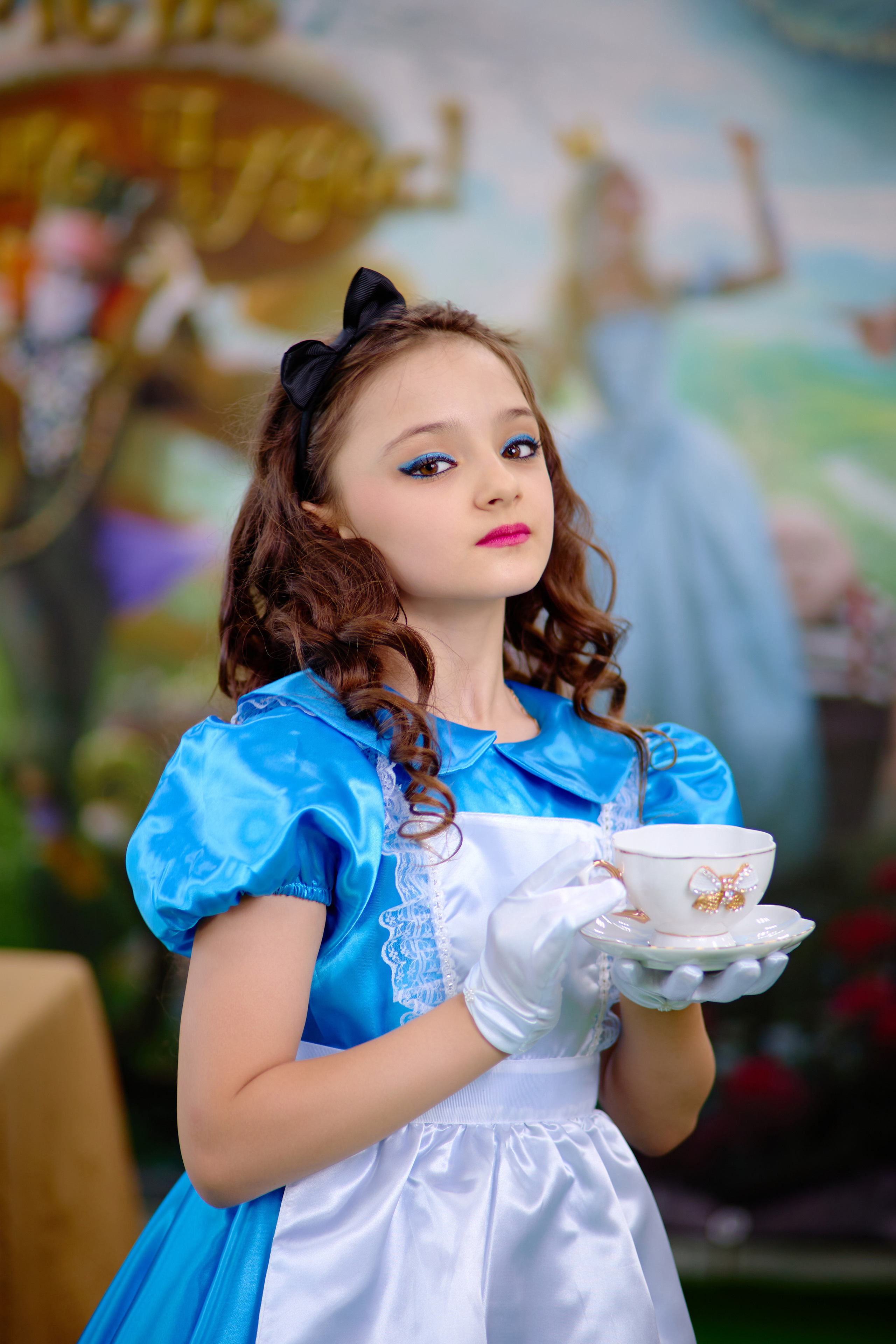 День рождения в детской комнате. Фотограф Выпускные альбомы Таганрог Сергей Коробченко