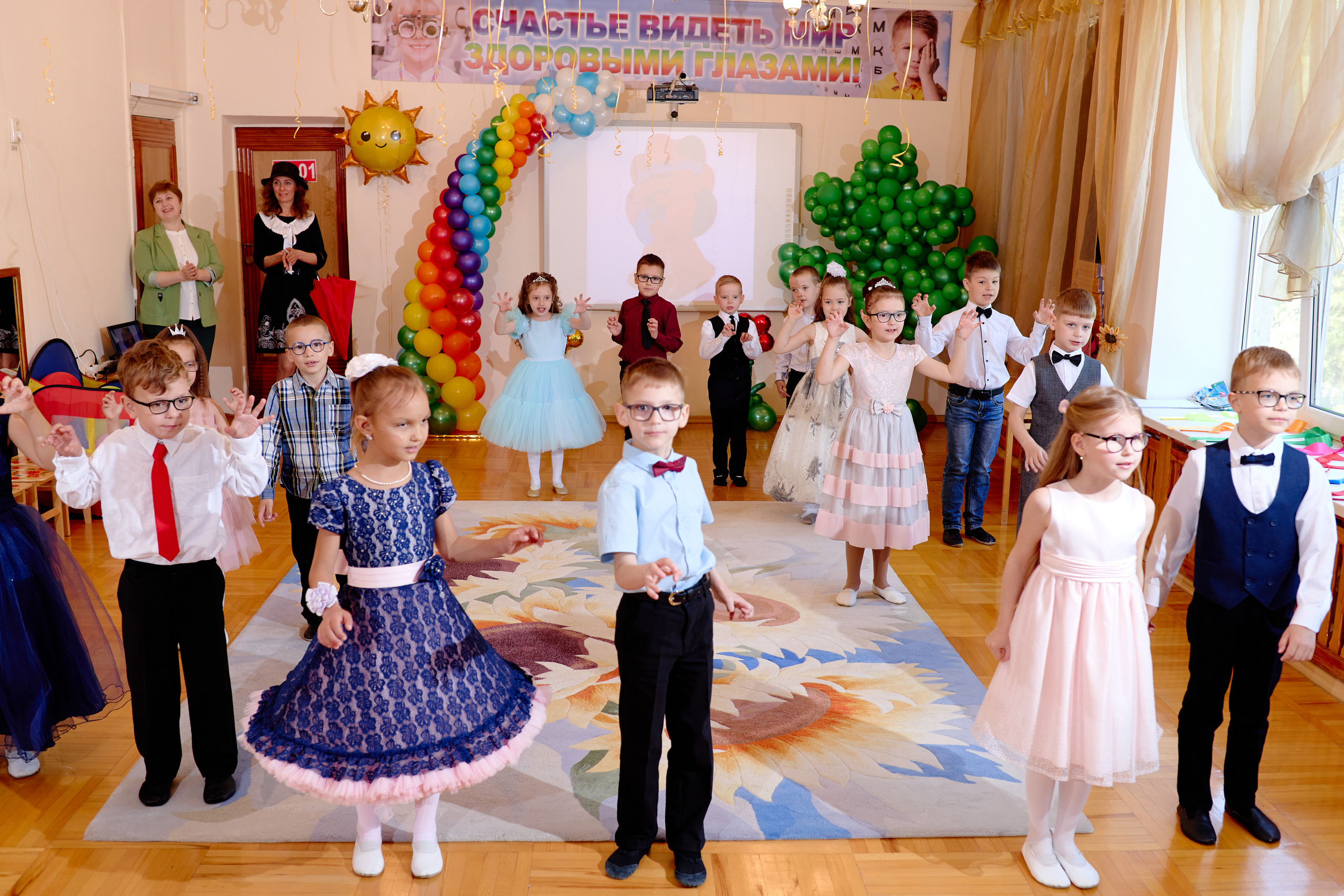 Фотограф выпускной в детском саду таганрог. Фотограф Выпускные альбомы Таганрог Сергей Коробченко