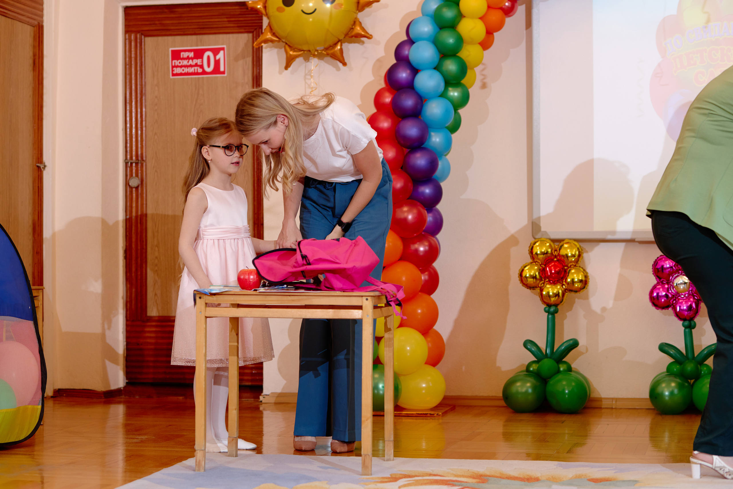 Фотограф выпускной в детском саду таганрог. Фотограф Выпускные альбомы Таганрог Сергей Коробченко