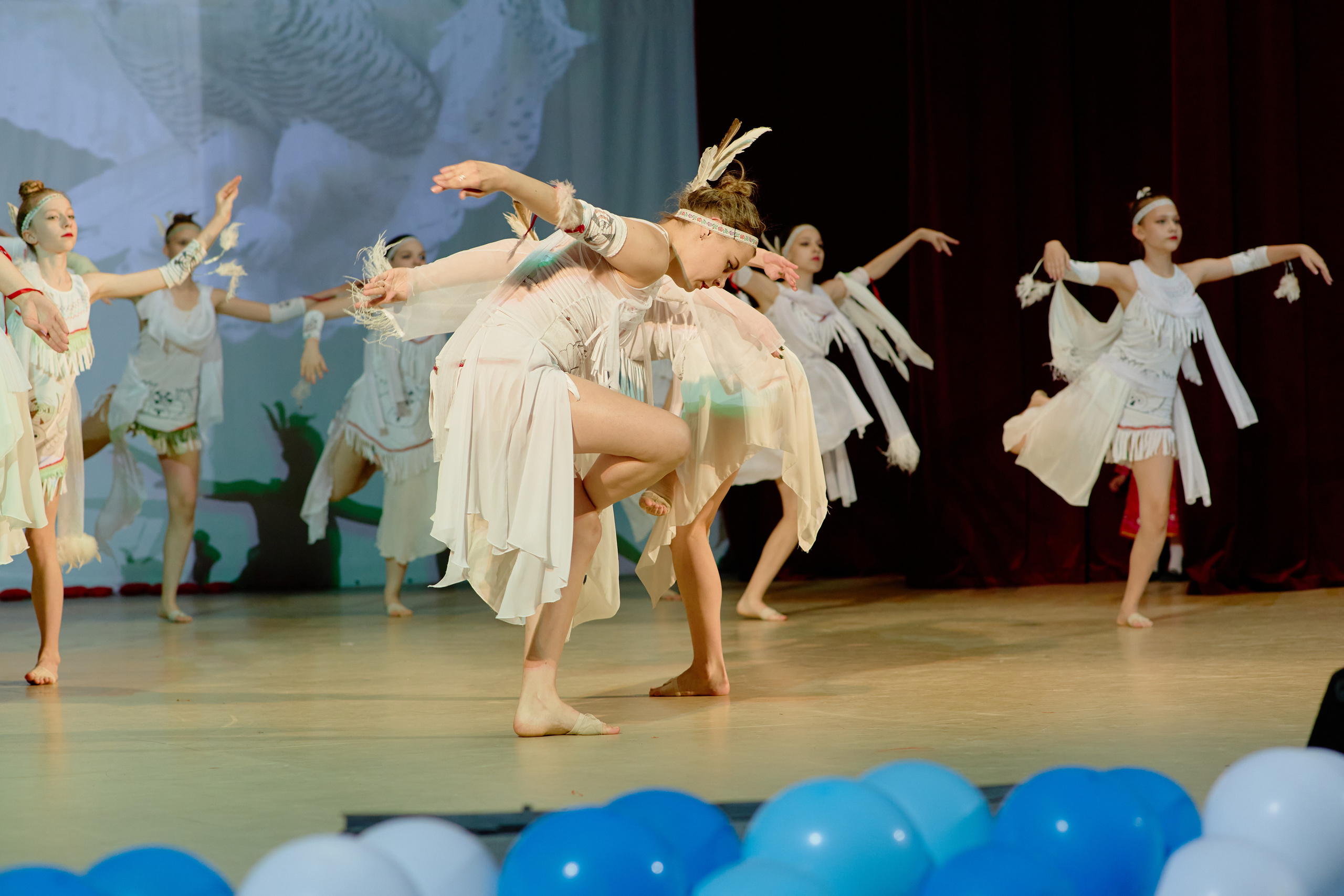 Аврора. Фотограф Выпускные альбомы Таганрог Сергей Коробченко