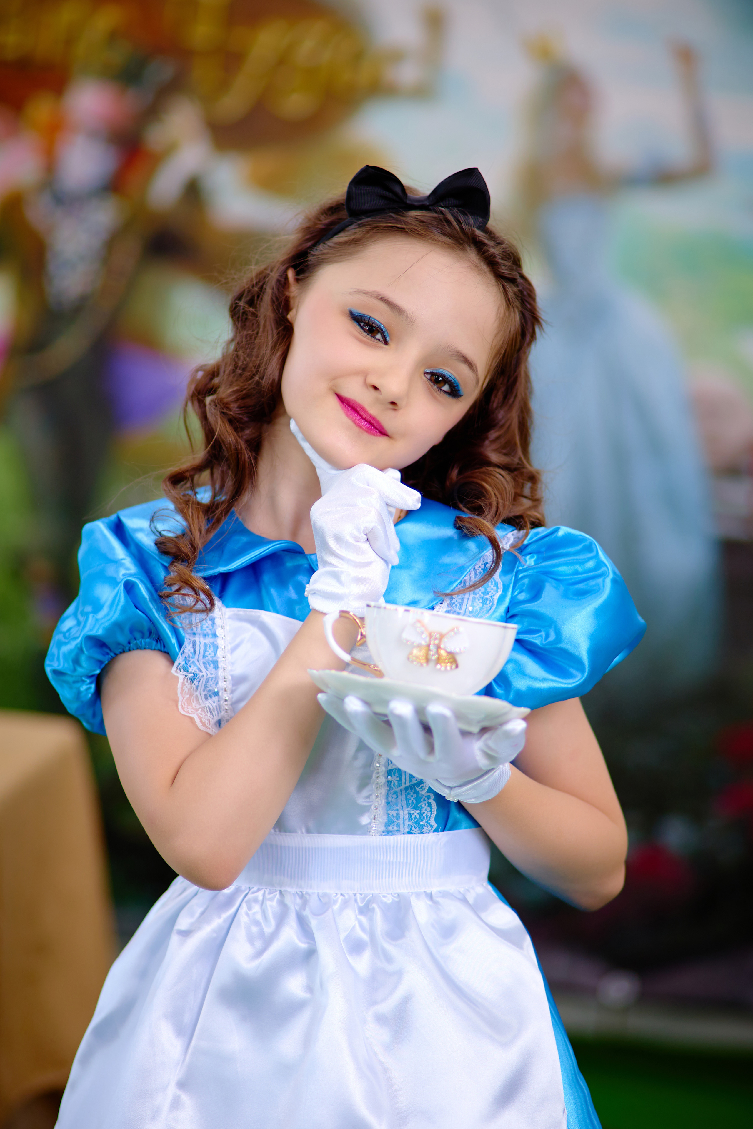 День рождения в детской комнате. Фотограф Выпускные альбомы Таганрог Сергей Коробченко