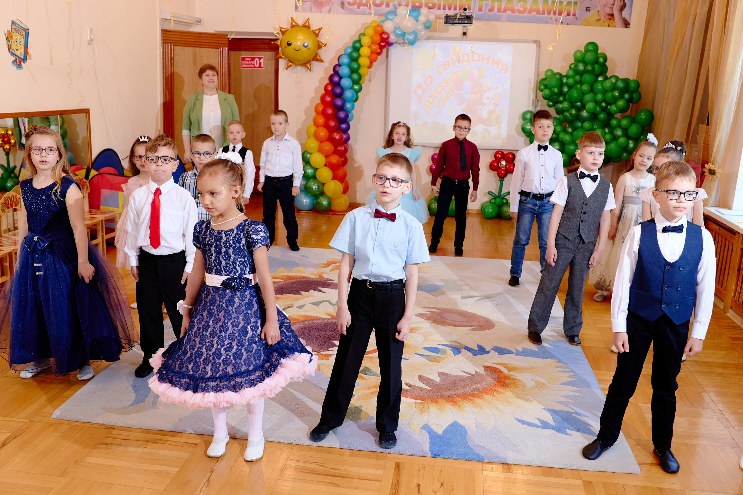 Фотограф выпускной в детском саду таганрог. Фотограф Выпускные альбомы Таганрог Сергей Коробченко