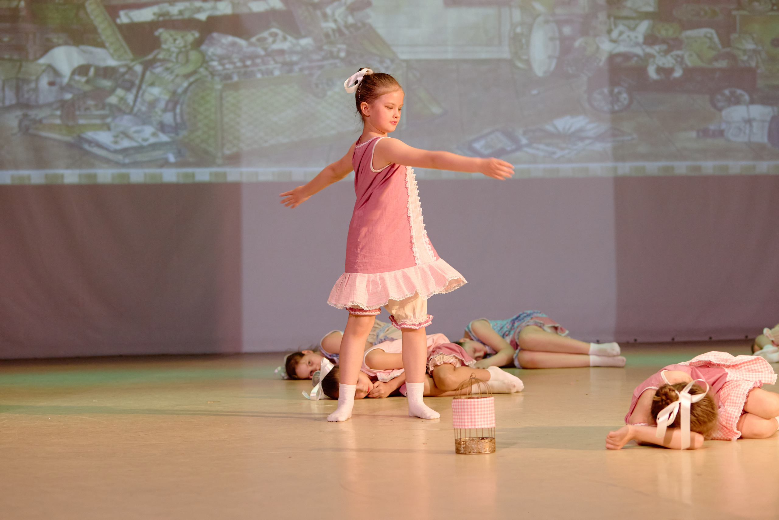 Аврора. Фотограф Выпускные альбомы Таганрог Сергей Коробченко