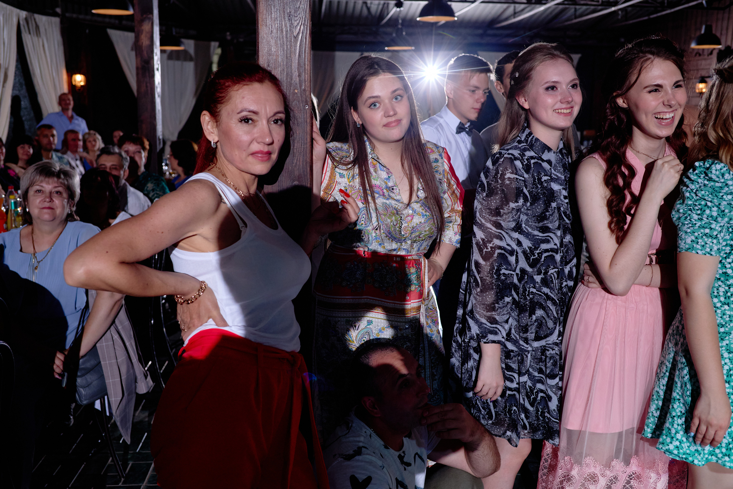 Фотограф на выпускной. Фотограф Выпускные альбомы Таганрог Сергей Коробченко