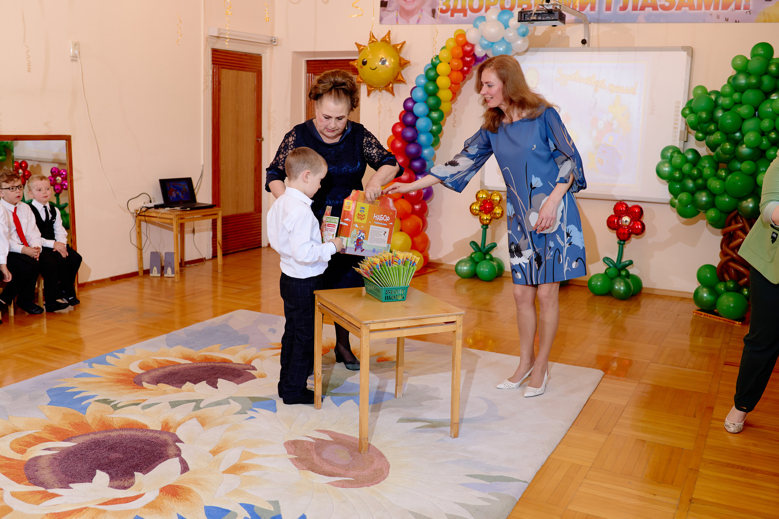 Фотограф выпускной в детском саду таганрог. Фотограф Выпускные альбомы Таганрог Сергей Коробченко