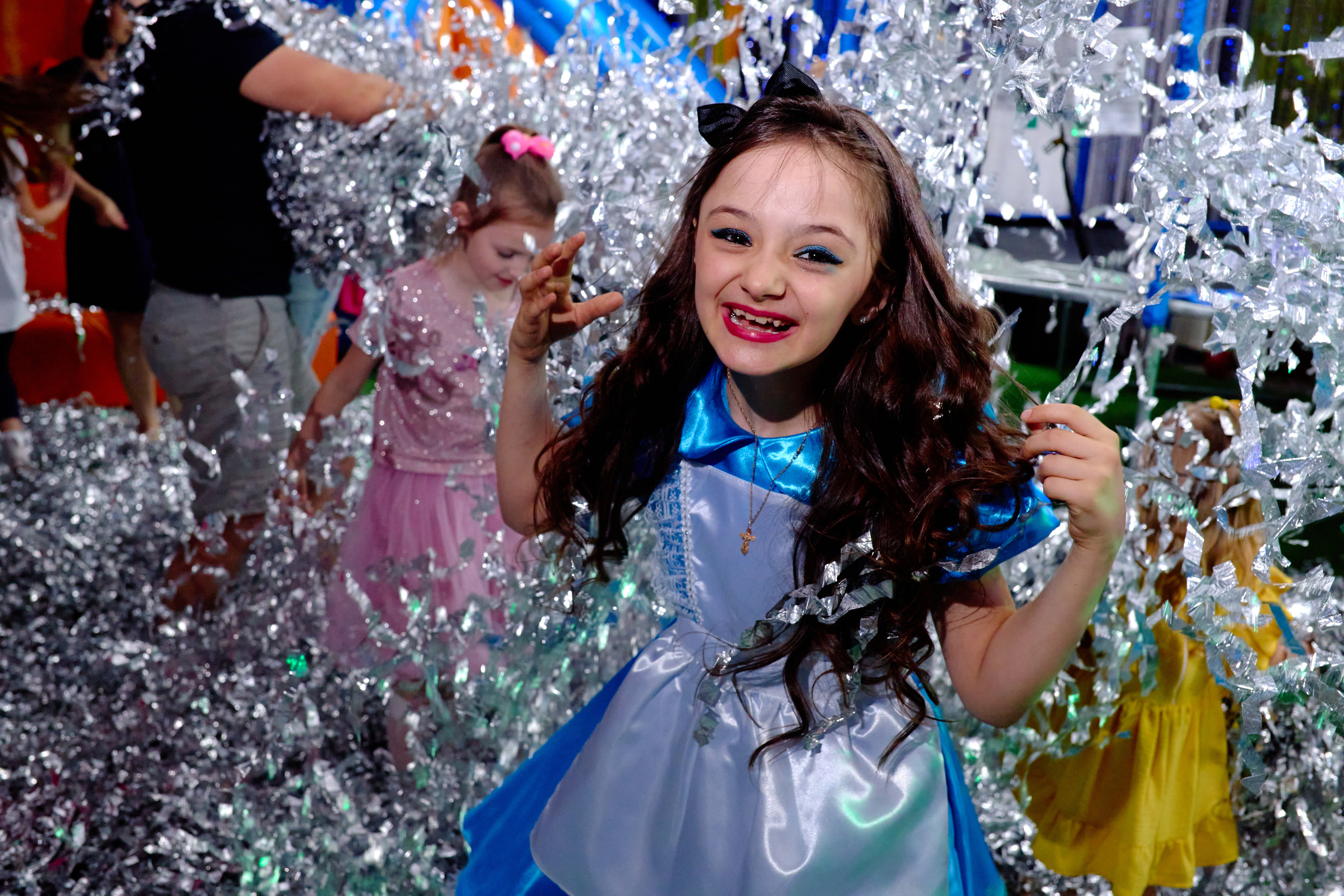 День рождения в детской комнате. Фотограф Выпускные альбомы Таганрог Сергей Коробченко