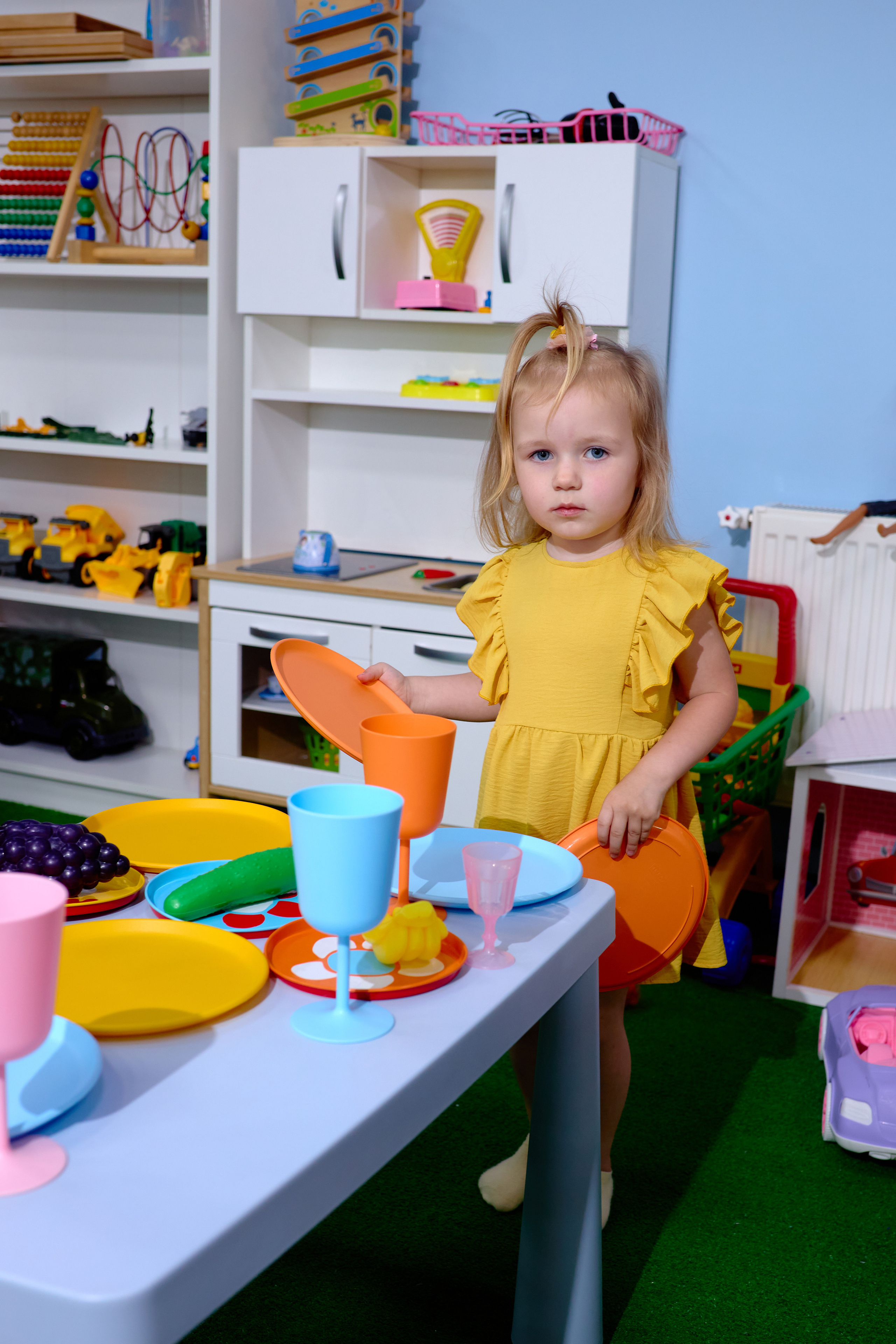 День рождения в детской комнате. Фотограф Выпускные альбомы Таганрог Сергей Коробченко