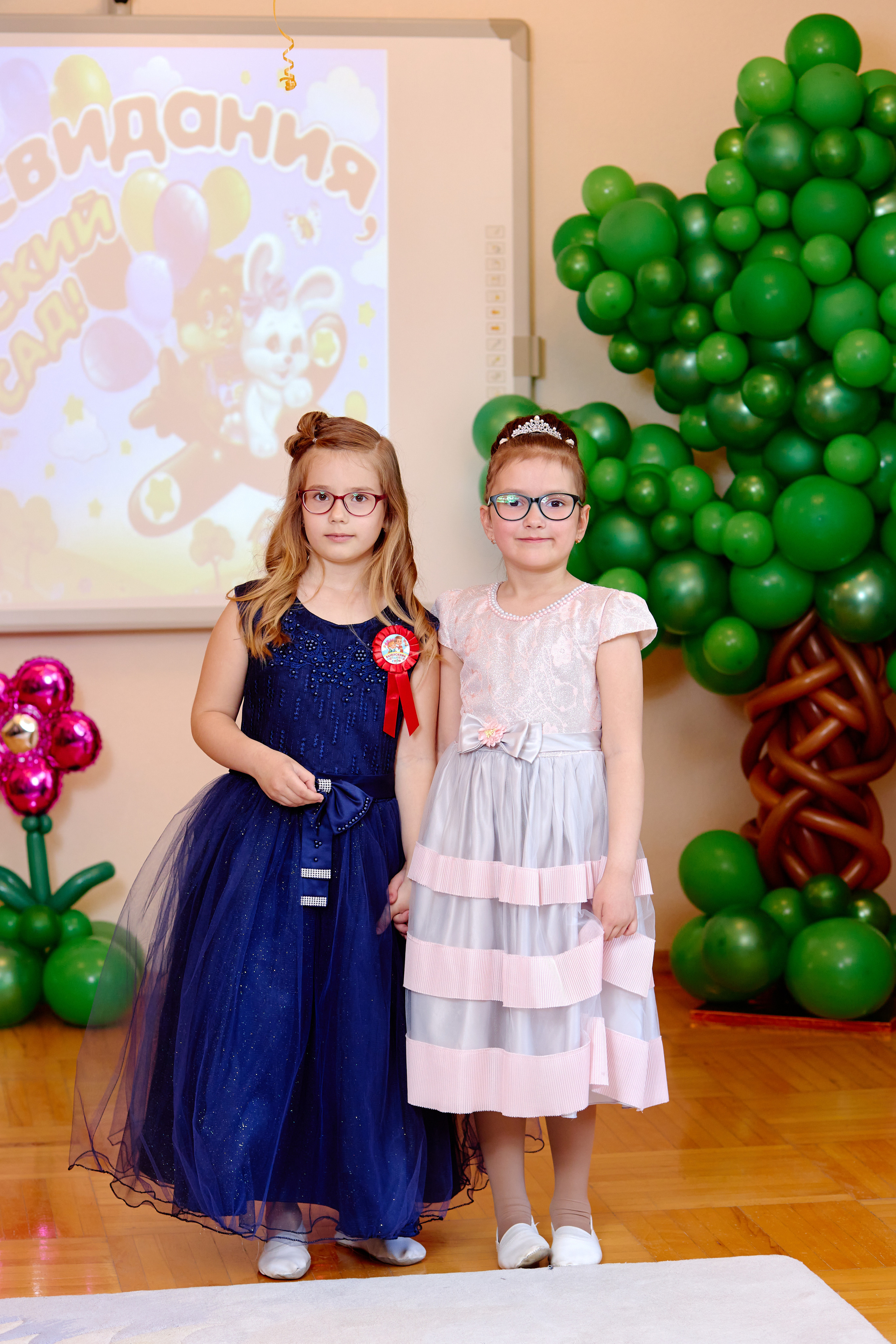 Фотограф выпускной в детском саду таганрог. Фотограф Выпускные альбомы Таганрог Сергей Коробченко