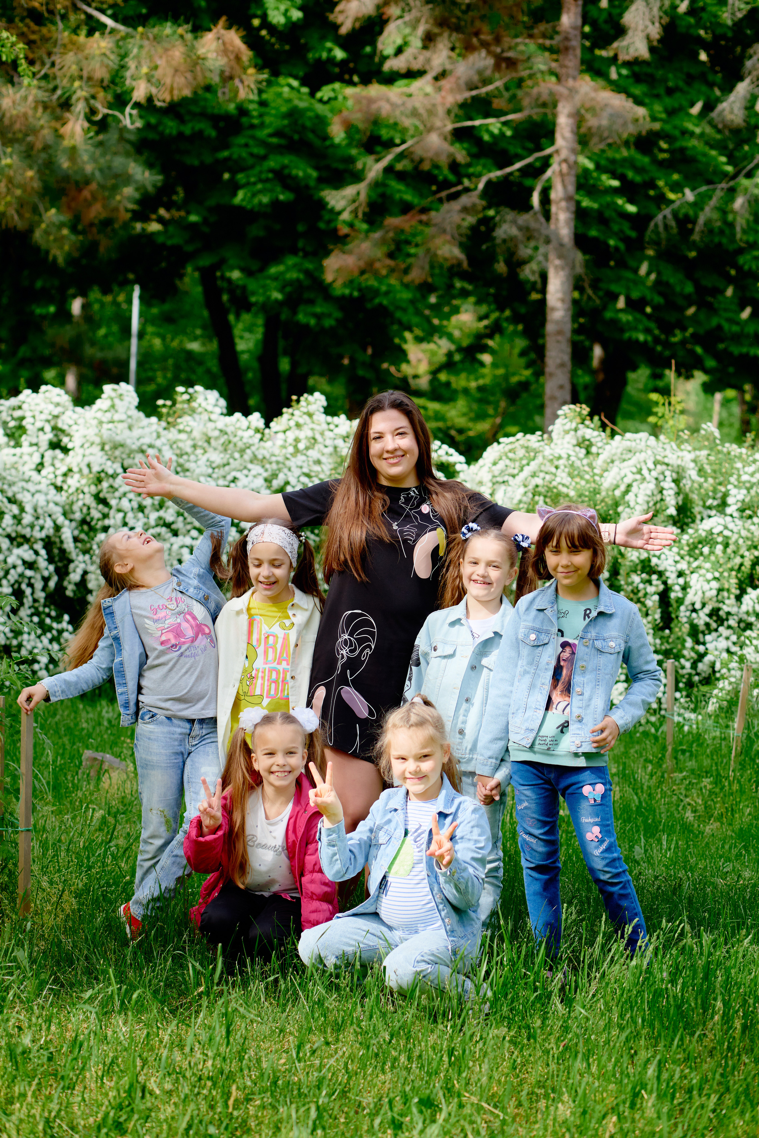 Сьемка на выпускнык альбомы на улице таганрог. Фотограф Выпускные альбомы Таганрог Сергей Коробченко