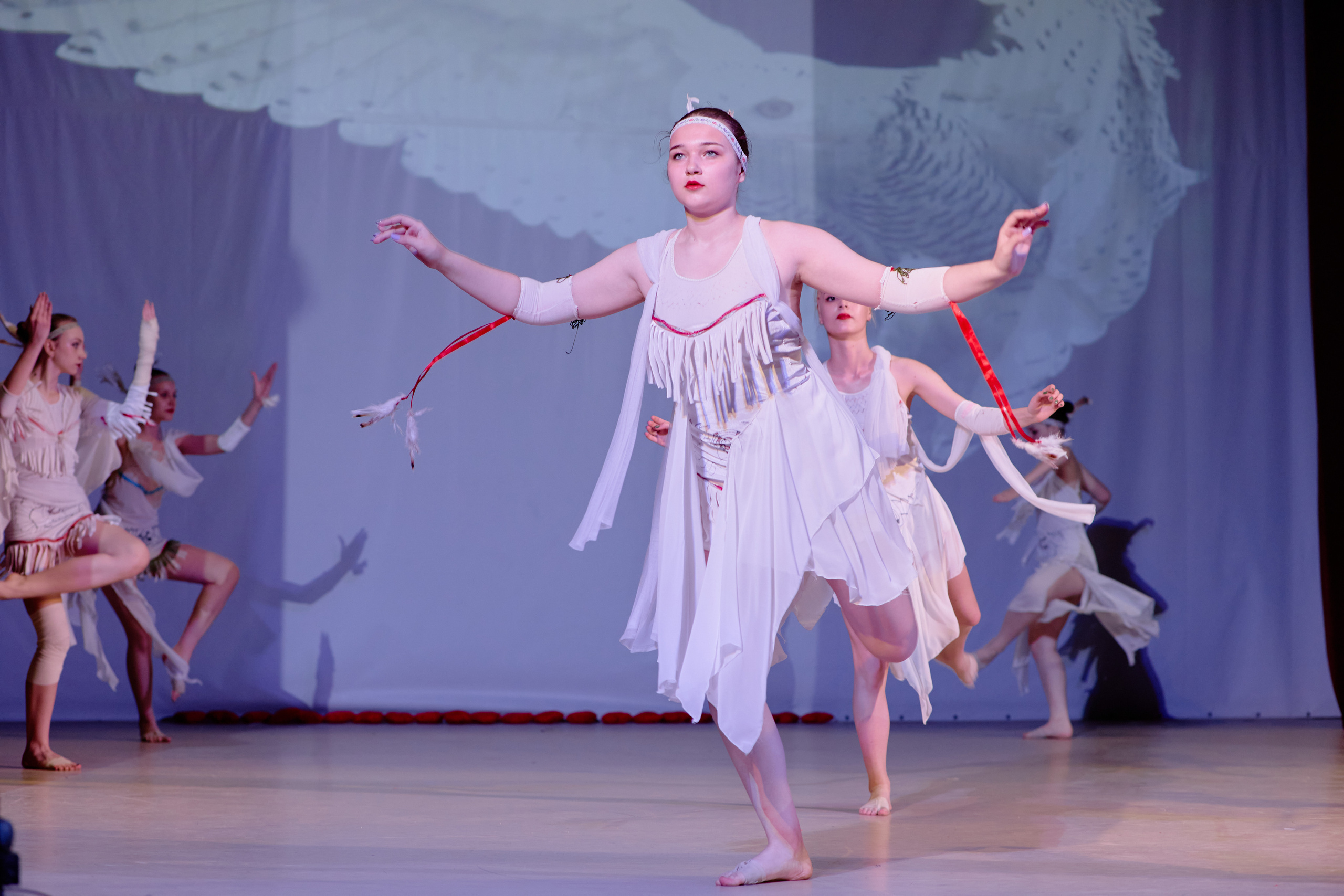 Аврора. Фотограф Выпускные альбомы Таганрог Сергей Коробченко