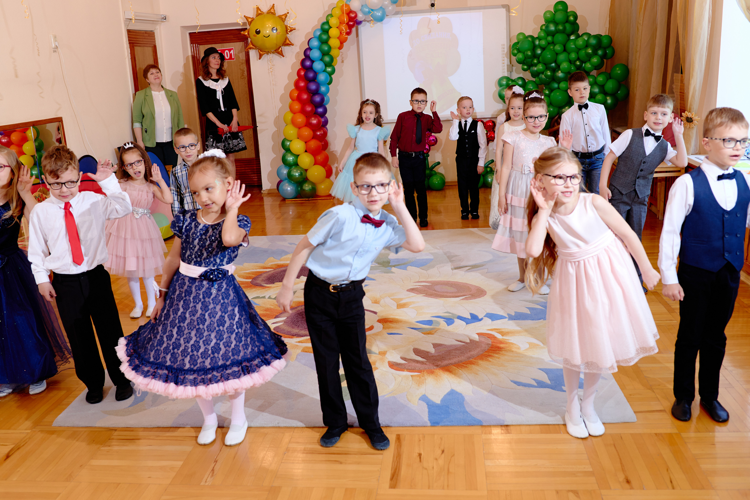 Фотограф выпускной в детском саду таганрог. Фотограф Выпускные альбомы Таганрог Сергей Коробченко