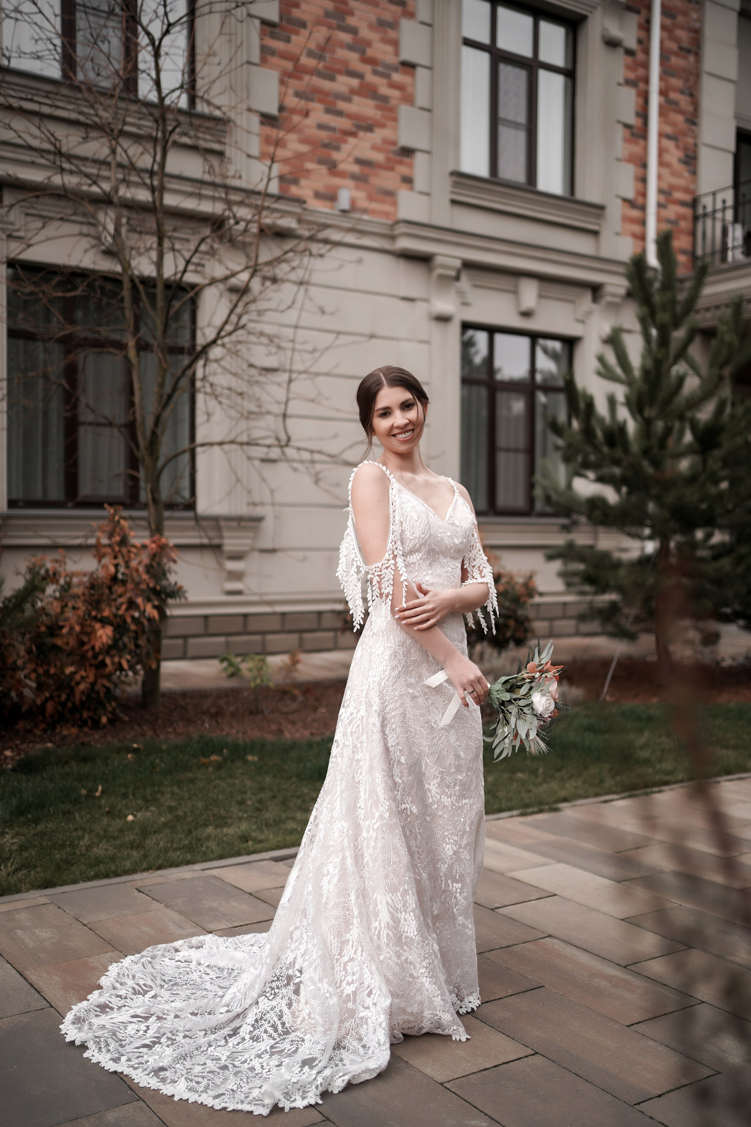 Свадебная фотосессия в Графском парке. Ростов-на-Дону. Свадебный фотограф в Ростове-на-Дону. Таинство Крещения и Венчания, семейные фотосессии. Алёна Чёботова