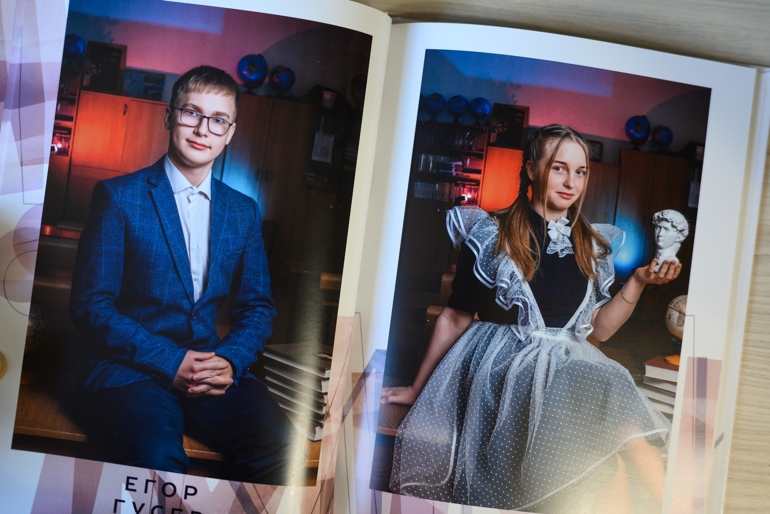 Старшая школа. Альбомы. Современные выпускные альбомы. Воткинск