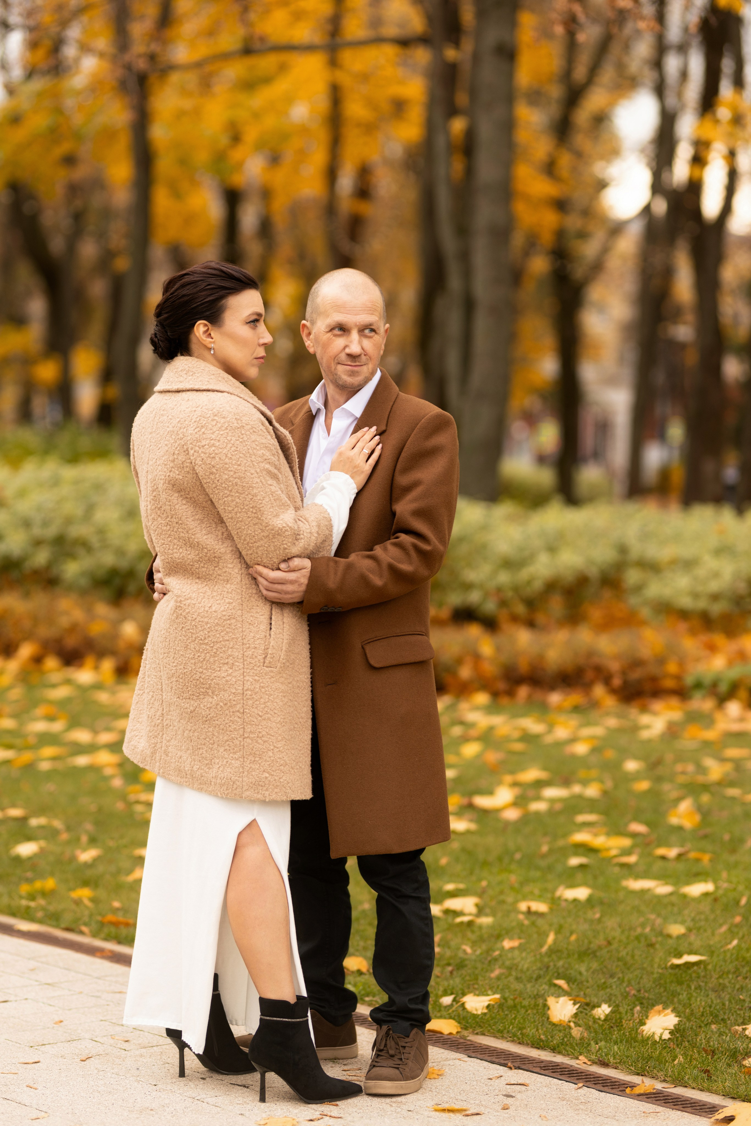 Алексей и Евгения. Свадебная прогулка в позднем октябре. Дмитрий Шульгин, портретный фотограф в Воронеже