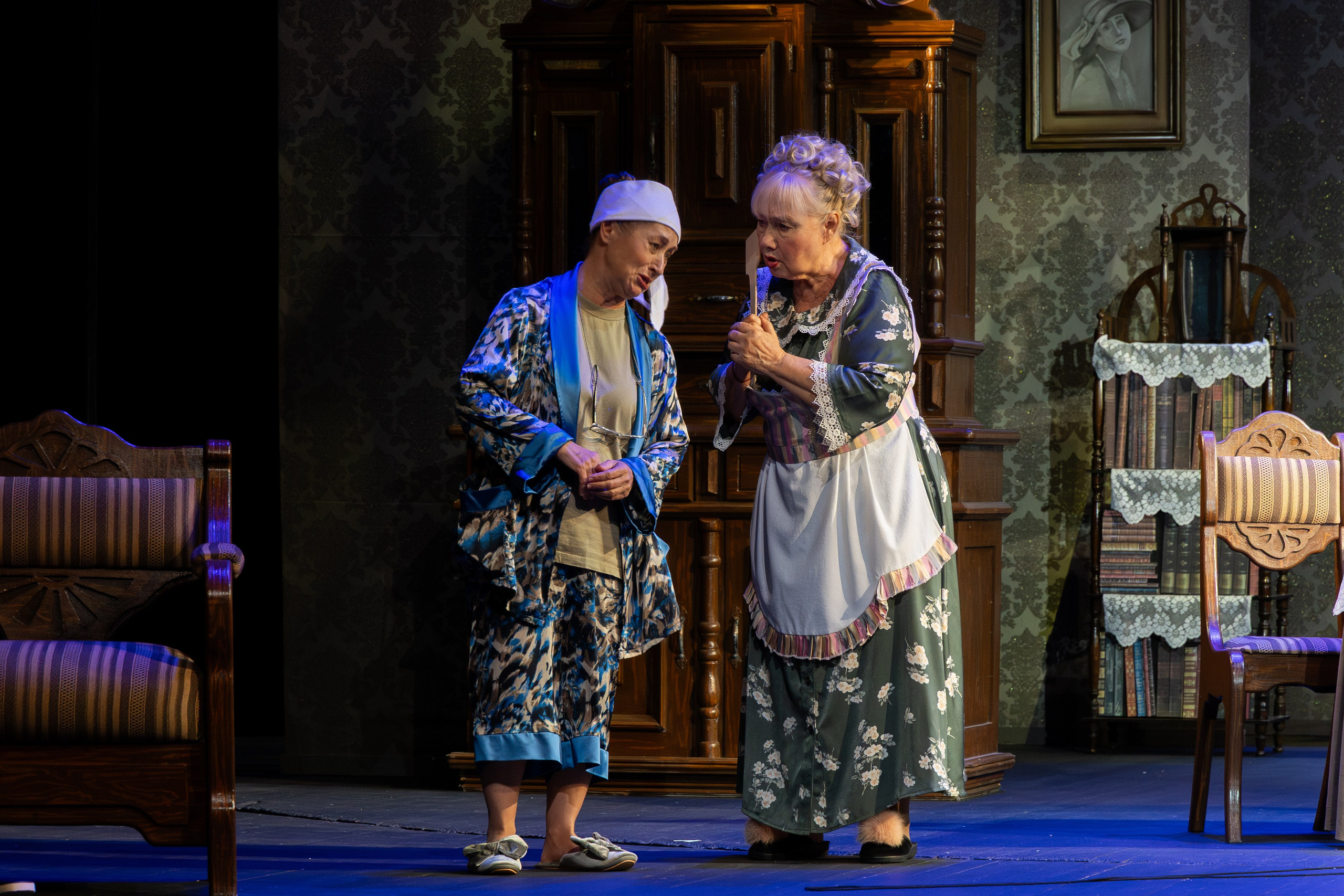 Театр Юного Зрителя «Отчаянные Тетки». Фотограф Марк Файзулин