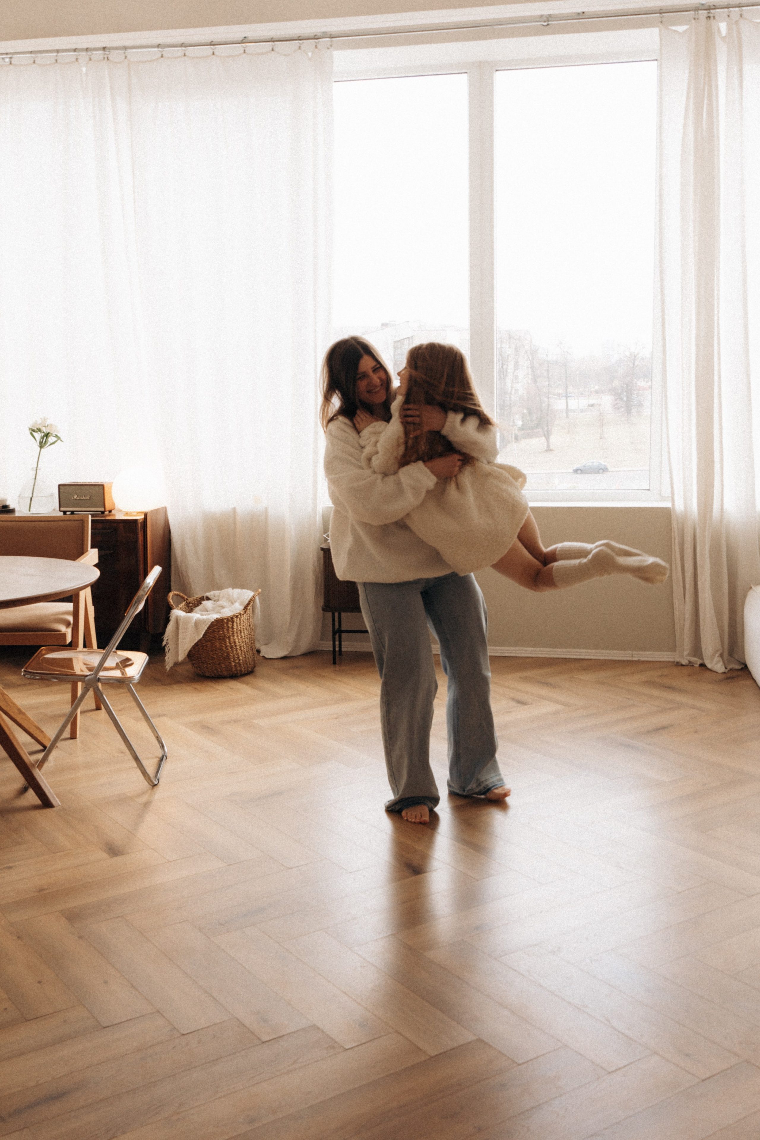 Улыбки, объятия и фотоискусство. Ваш семейный фотограф в Минске — Вика Трегубова