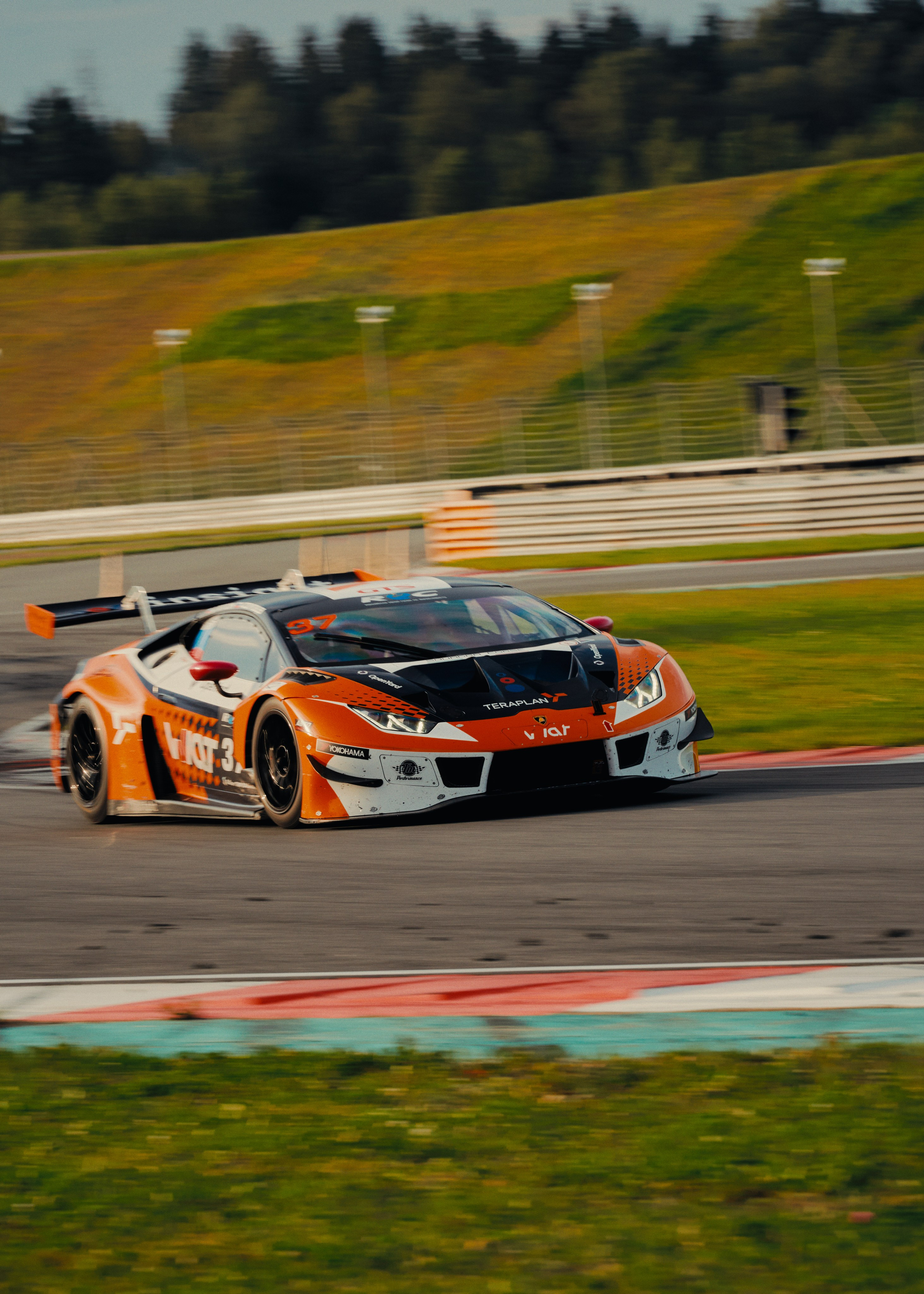 REC 2025. Автомобильный и коммерческий фотограф Москва