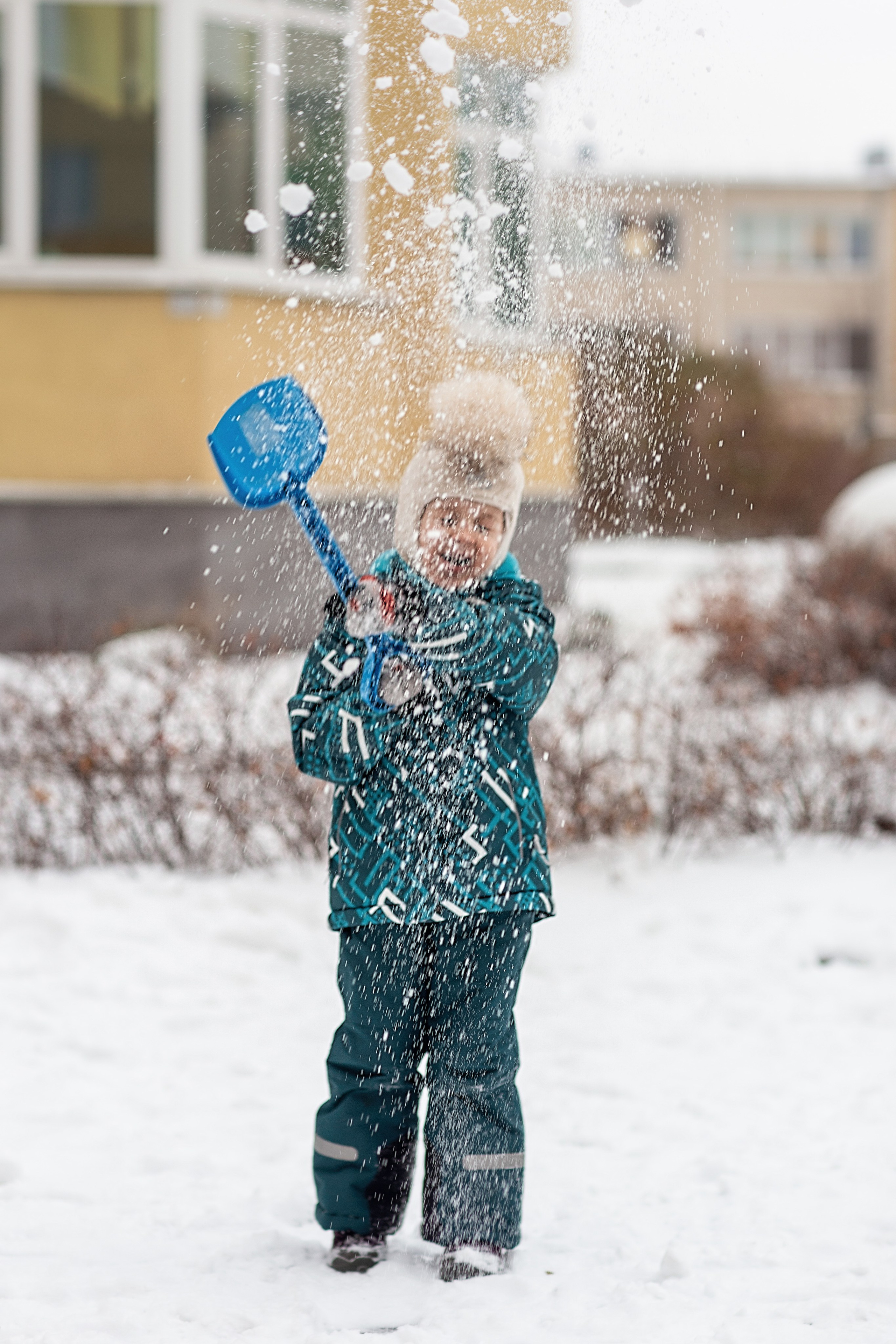 День в саду_Зима_2023 год. Семейный фотограф в Санкт-Петербурге