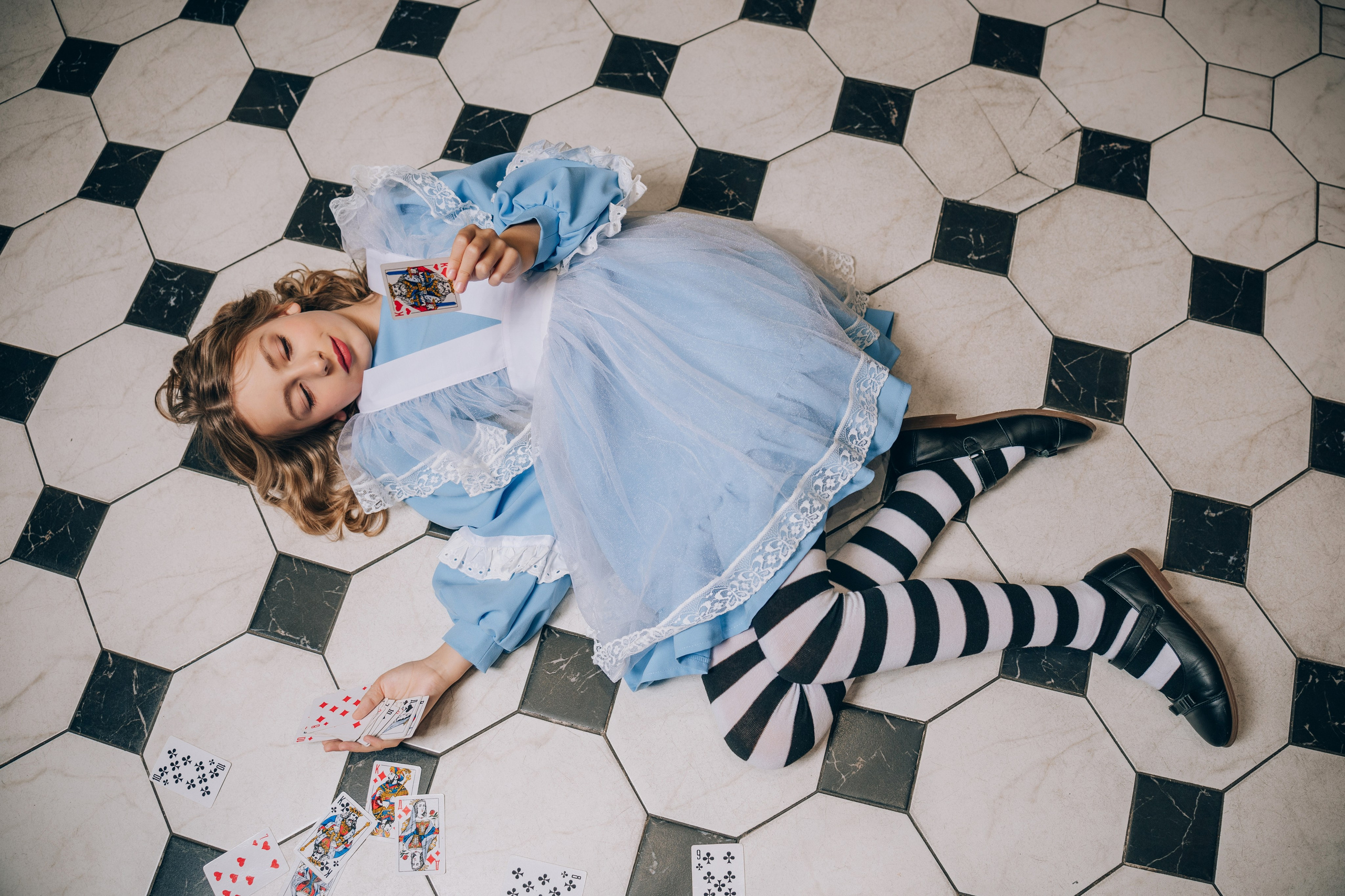 Алиса в стране чудес. Фотограф Александра Кузуб Санкт-Петербург