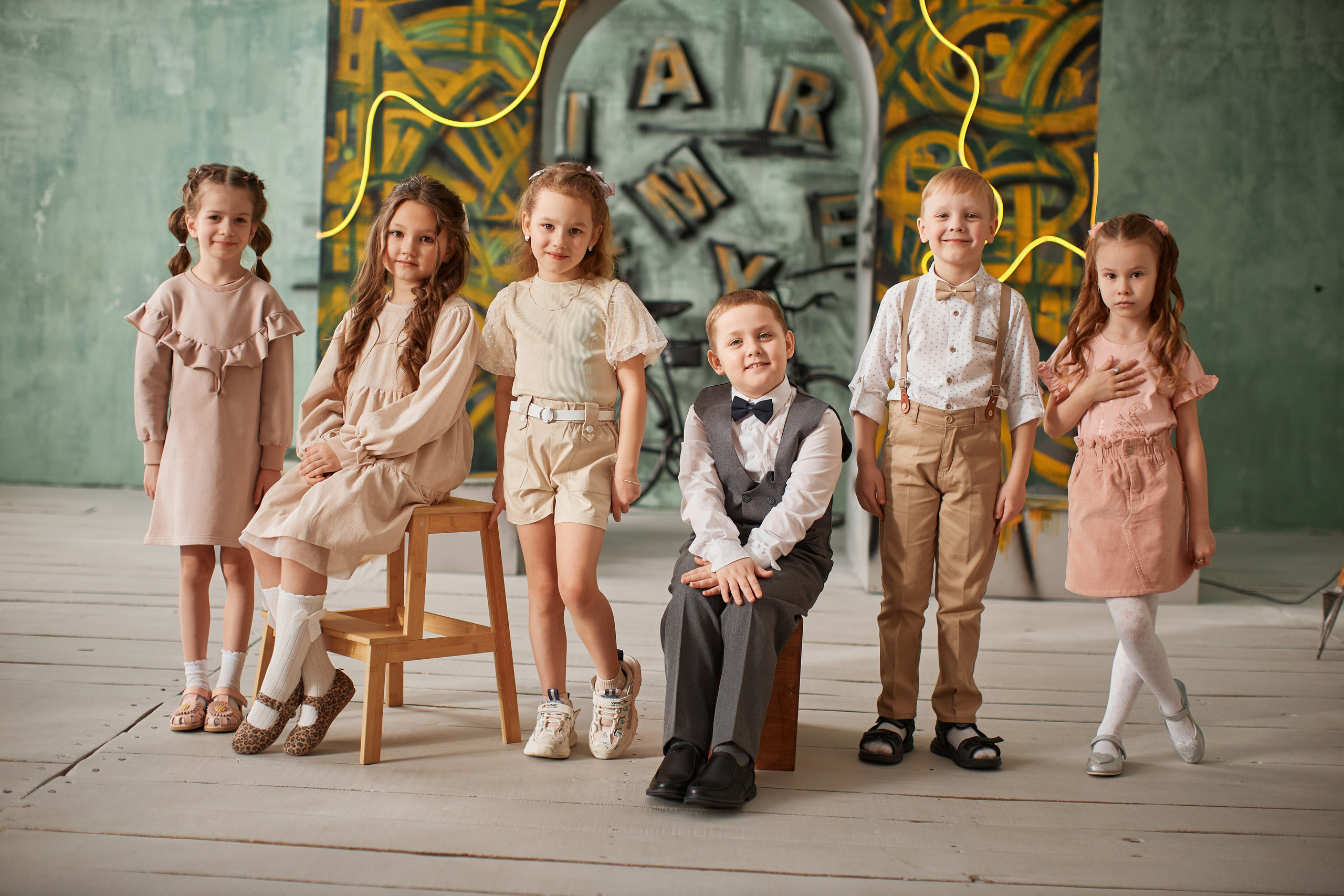 Групповые. Выпускные альбомы в городе Курган для всех