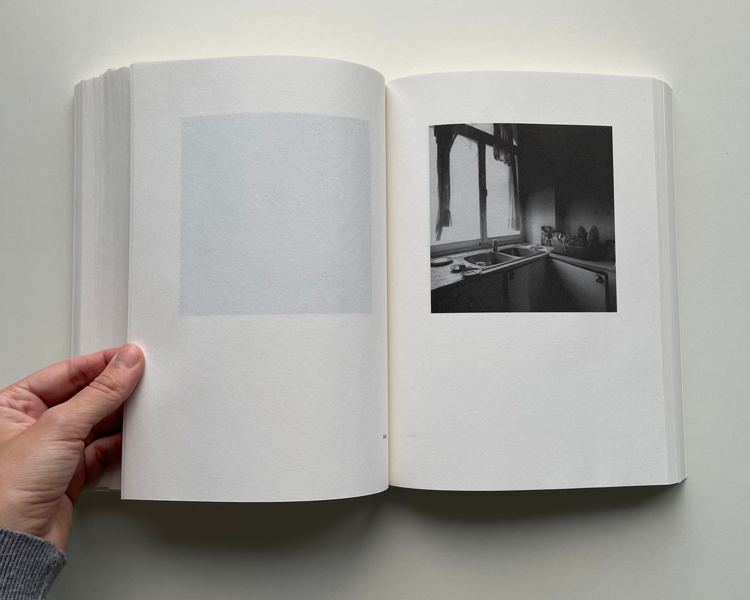 Фотокнижная библиотека Елизаветы Веприцкой. Фотограф и исследователь фотографии из Санкт-Петербурга Елизавета Веприцкая
