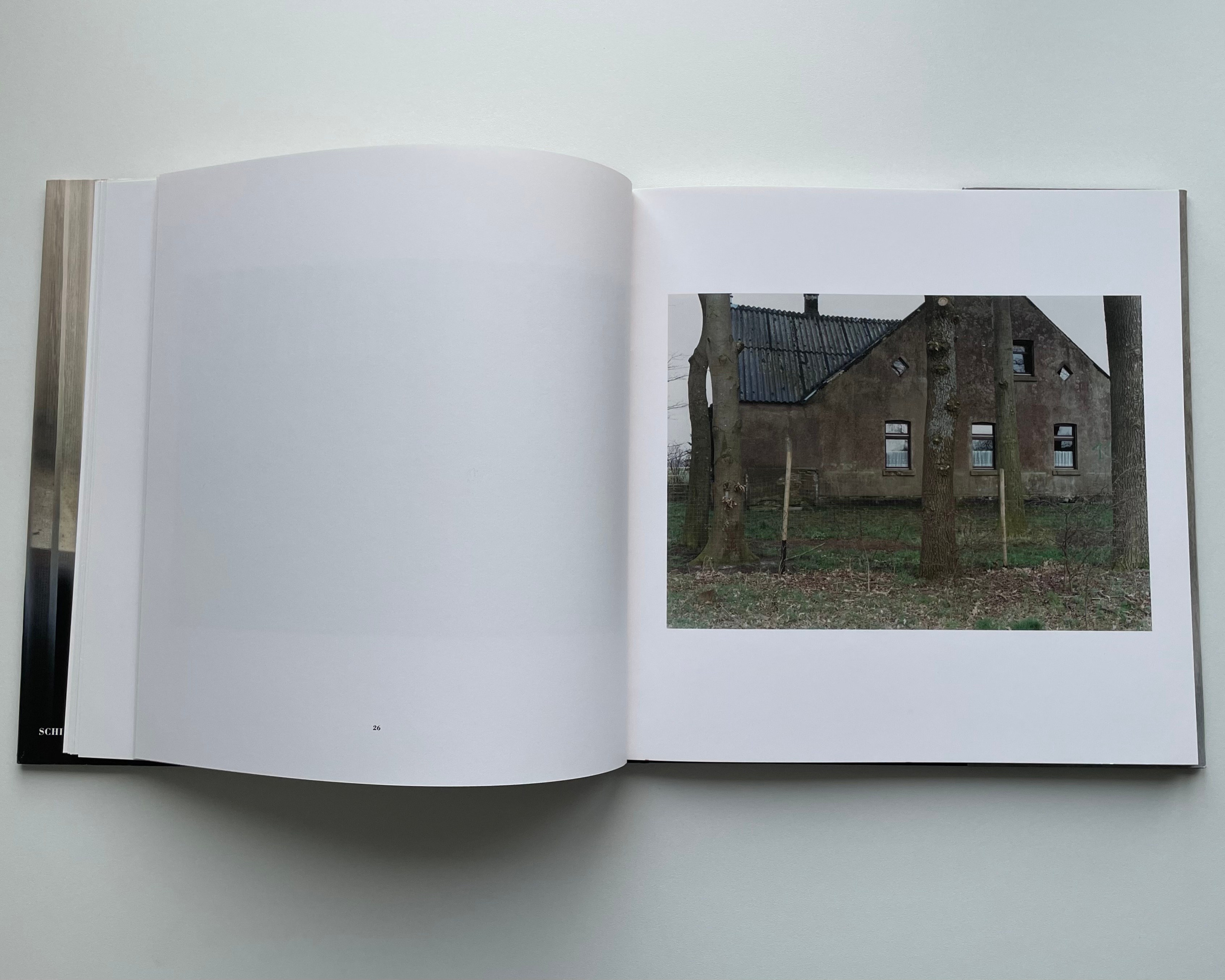 Фотокнижная библиотека Елизаветы Веприцкой. Фотограф и исследователь фотографии из Санкт-Петербурга Елизавета Веприцкая