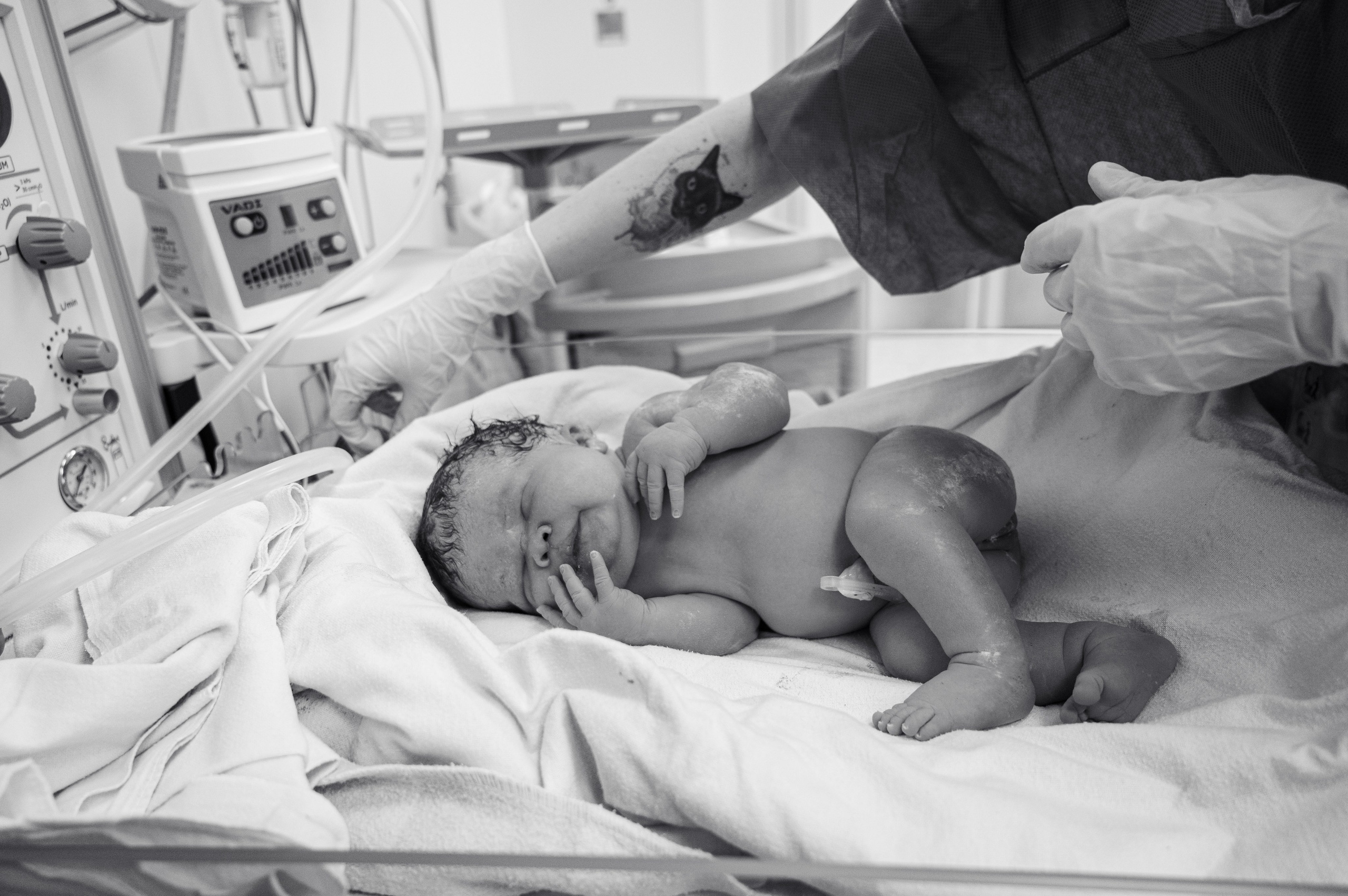 Верочка родилась в МД Лахта / Вайнберг М.М. / Тимофеева Н.В. Фотограф на роды СПБ Юлия Герасимова