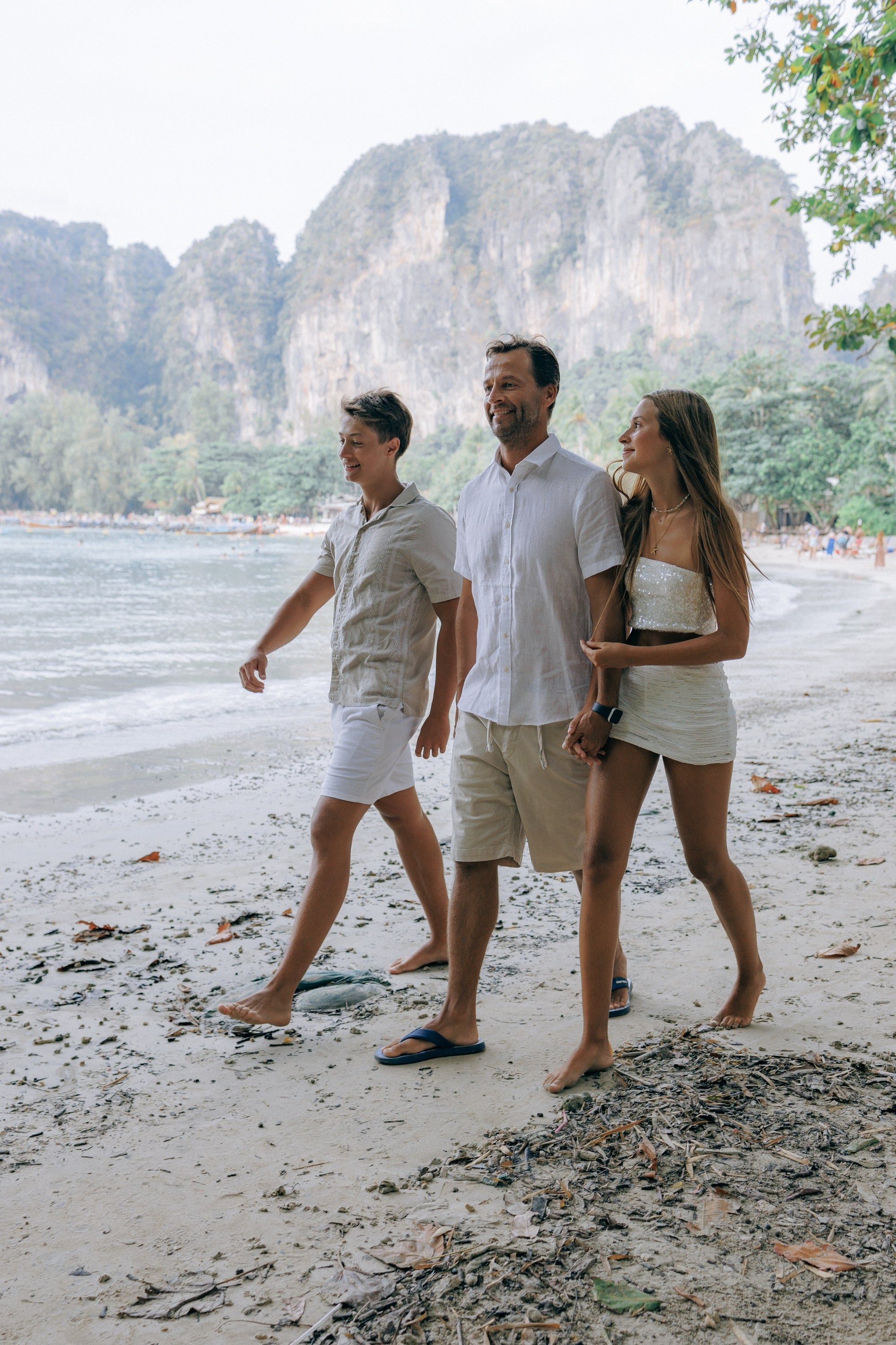 Семейная фотосессия в Краби. Федор Лемешко — Семейный и Свадебный Лайфстайл фотограф в Таиланде Дубае Грузии Армении