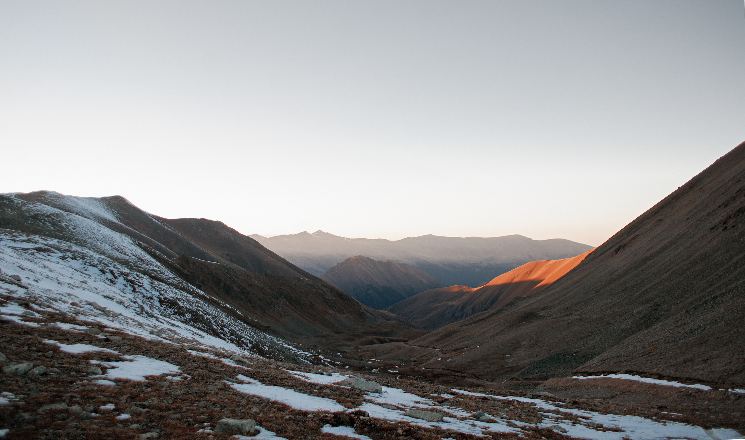 Трэвел. Nadezhdin Studio
