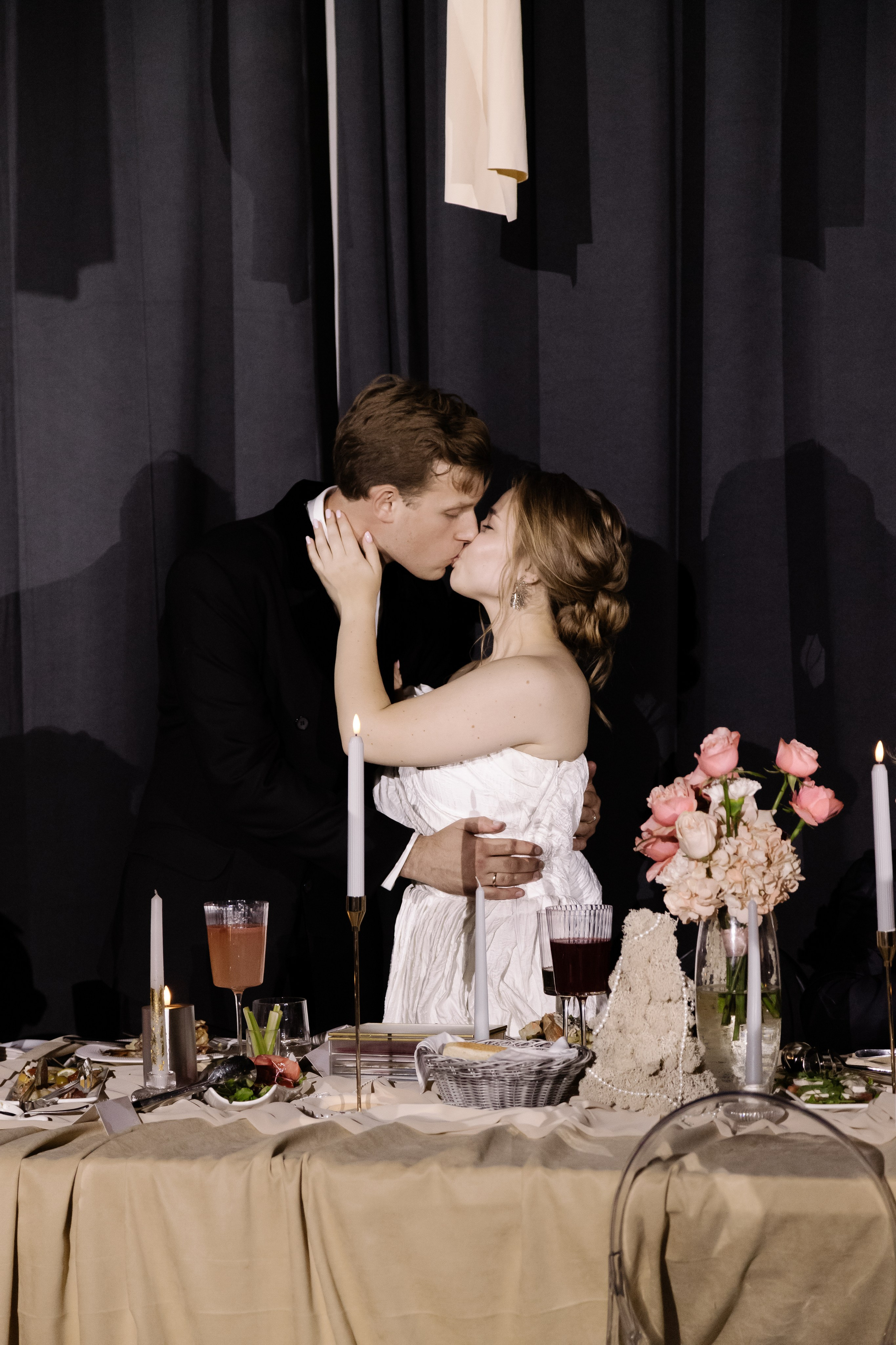 Свадьба в Amore. Свадебный фотограф Челябинск Полина Чеботарь